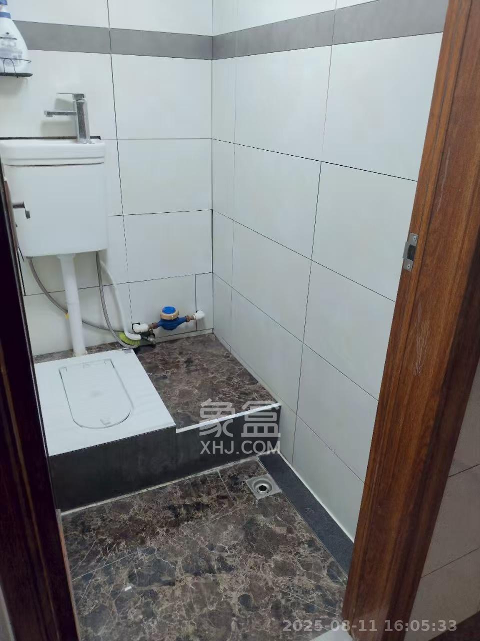 长远华樟名府 1室1厅1卫 1200.0元/月 长远华樟名府 1室1厅1卫 1200.0元/月室内图