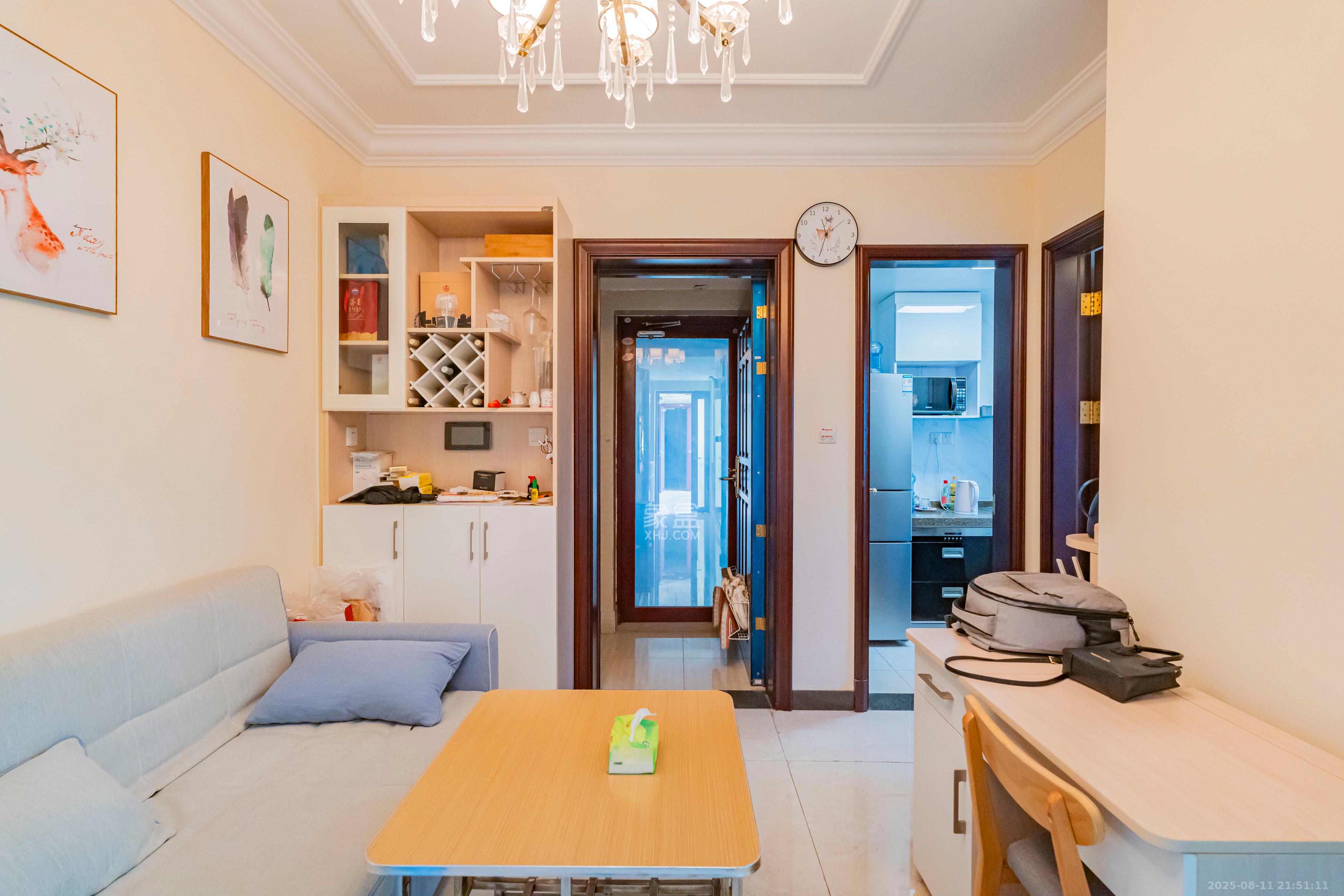 恒大雅苑 1室1厅1卫 43.0万 恒大雅苑 1室1厅1卫 43.0万客厅