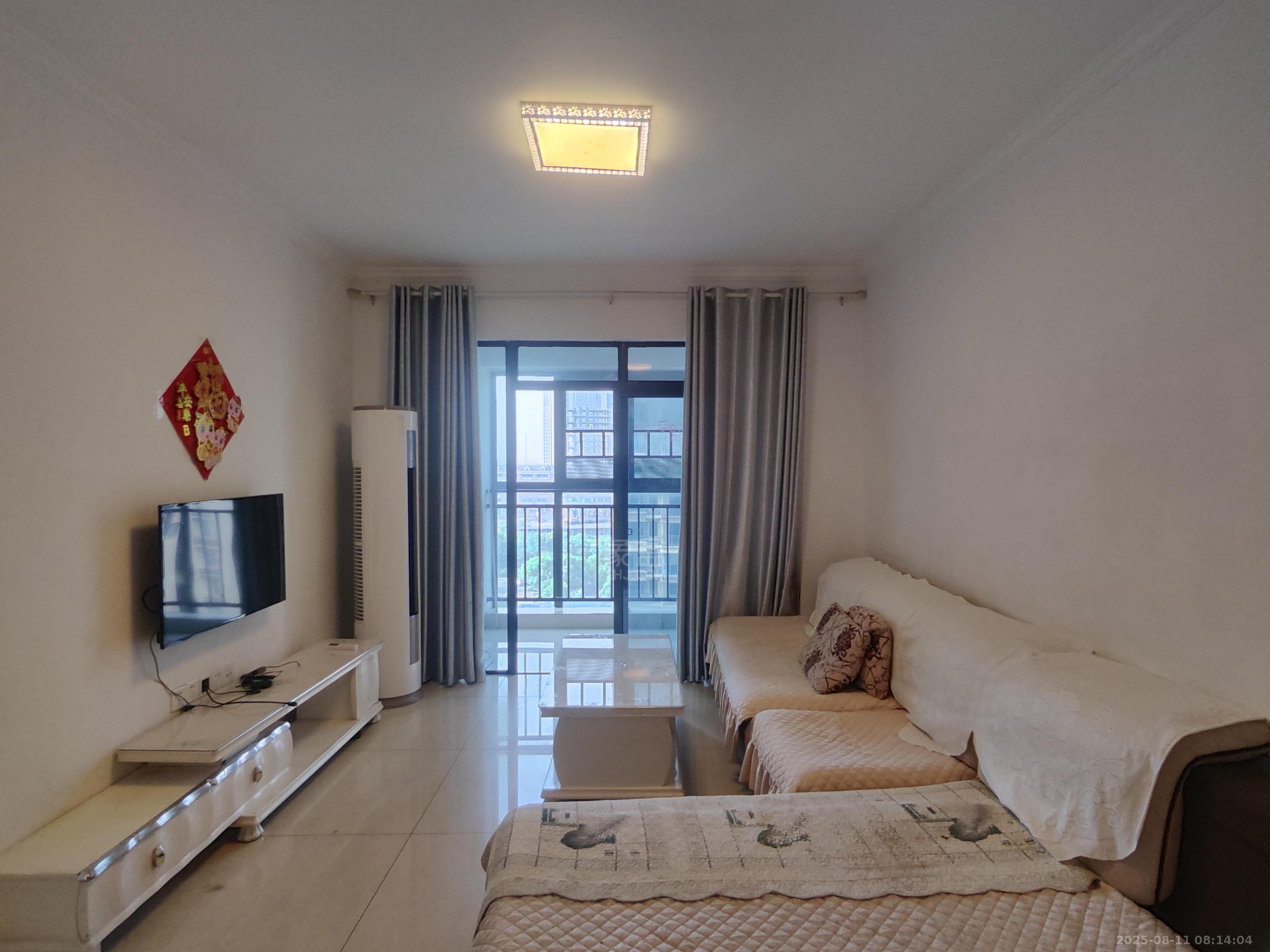 春藤小镇 3室2厅1卫 1800.0元/月 春藤小镇 3室2厅1卫 1800.0元/月室内图