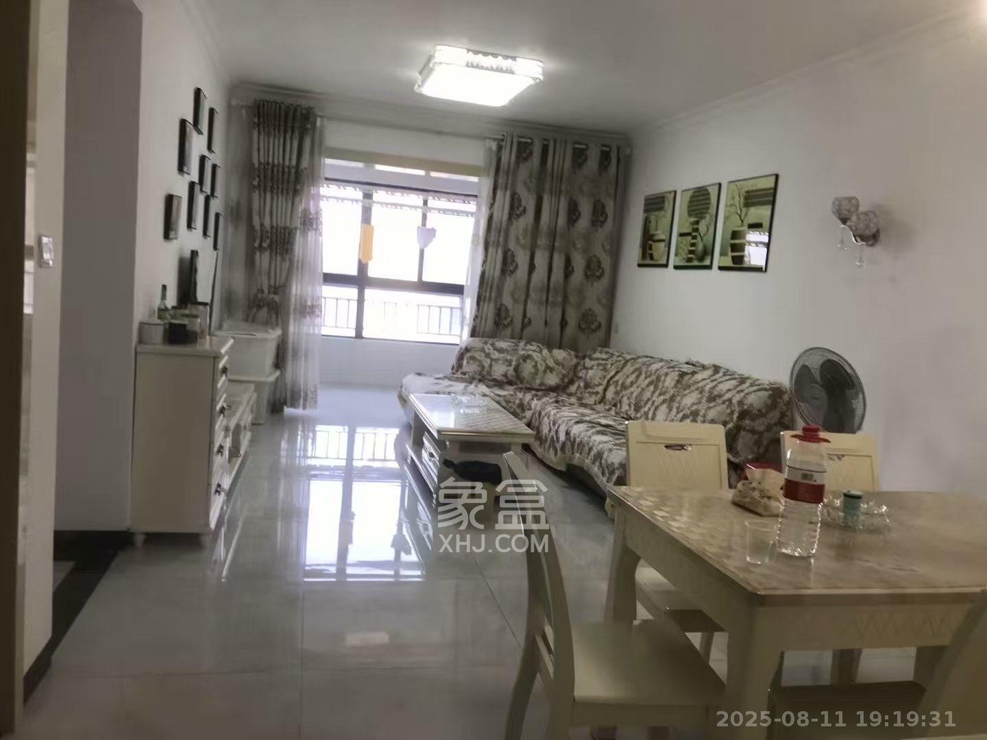 香樟兰亭(朗峰苑) 3室2厅2卫 2800.0元/月 香樟兰亭(朗峰苑) 3室2厅2卫 2800.0元/月室内图