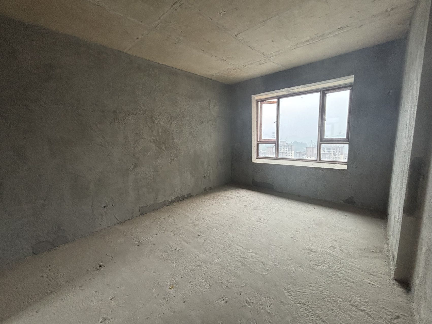 石化大院 5室2厅2卫 86.00万 石化大院 5室2厅2卫 86.00万客厅