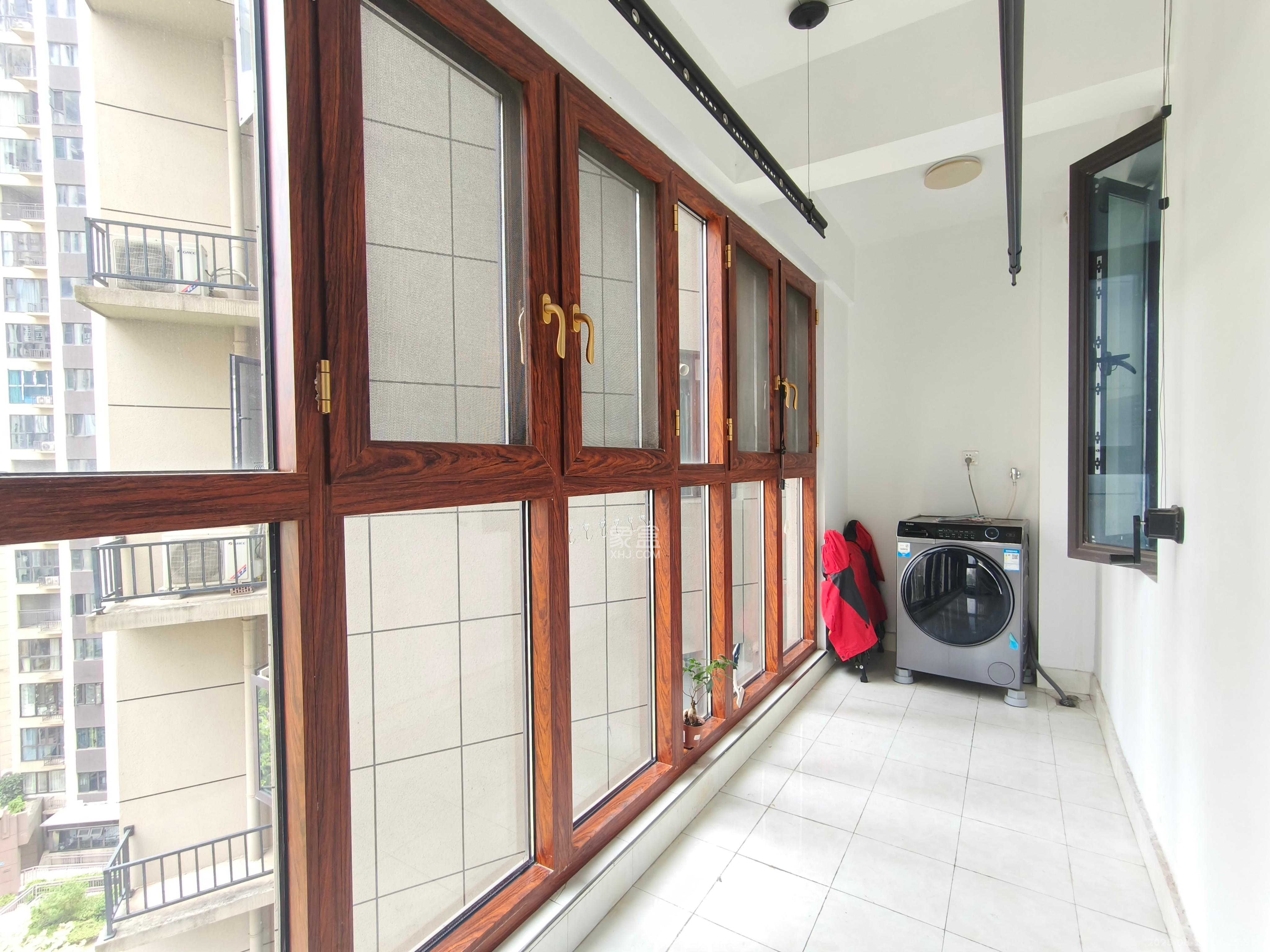 中国铁建梅溪青秀二期 4室2厅2卫 3500.0元/月 中国铁建梅溪青秀二期 4室2厅2卫 3500.0元/月室内图