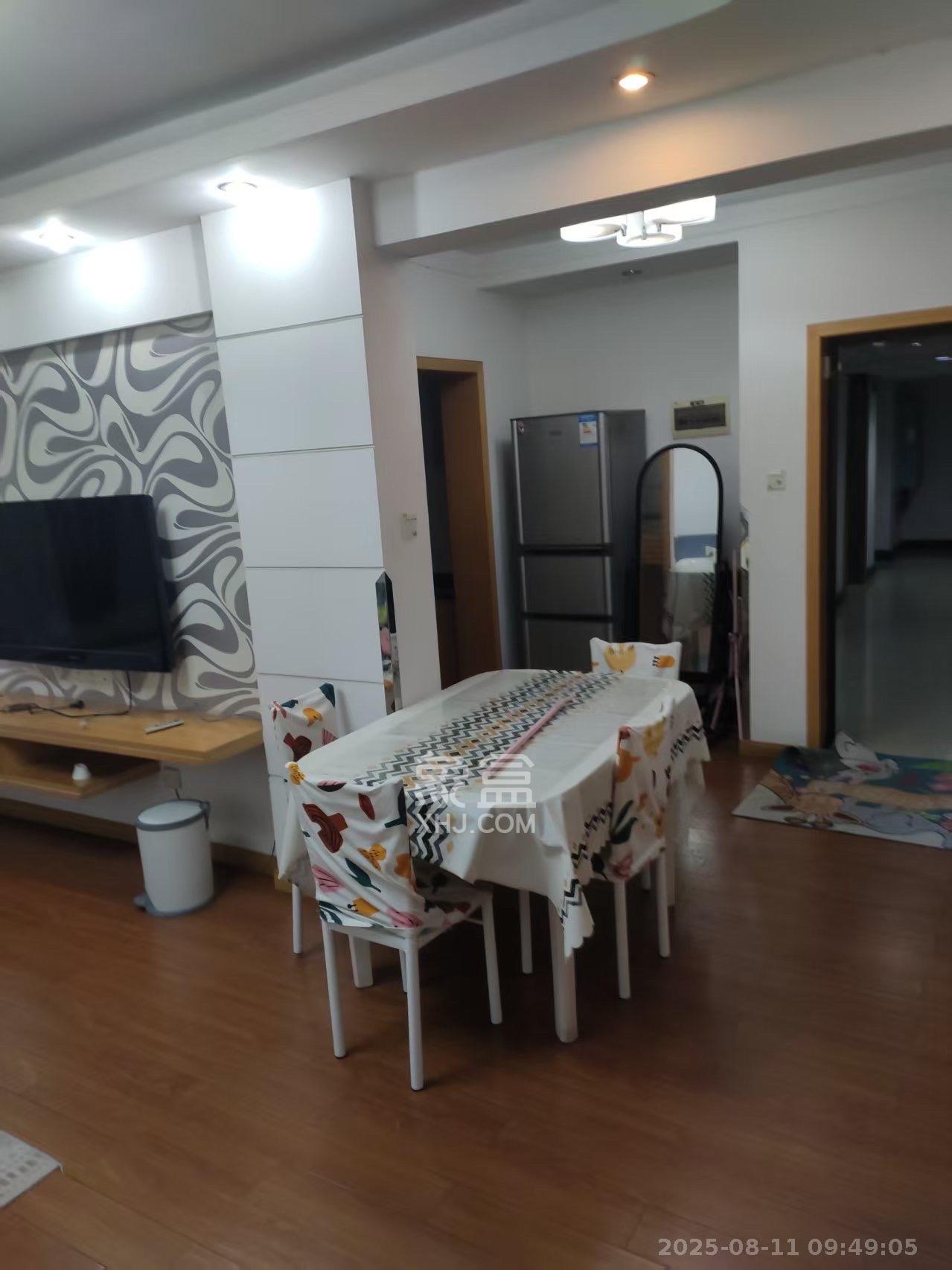 西城龙庭 2室1厅1卫 2400.0元/月 西城龙庭 2室1厅1卫 2400.0元/月室内图