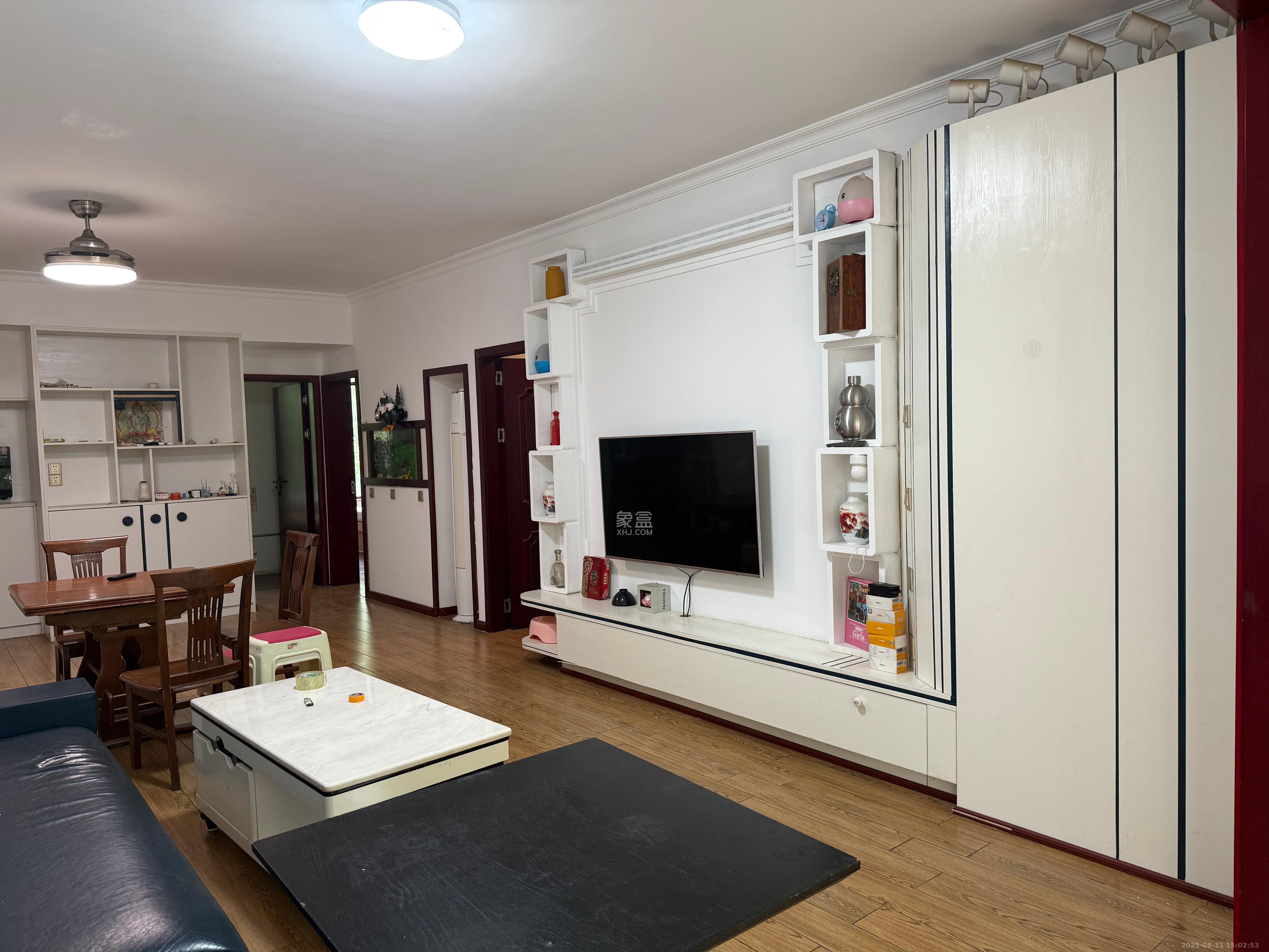 龙湖湘风原著(龙湖湘风星城)  3室2厅2卫    2000.0元/月 龙湖湘风原著(龙湖湘风星城)  3室2厅2卫    2000.0元/月