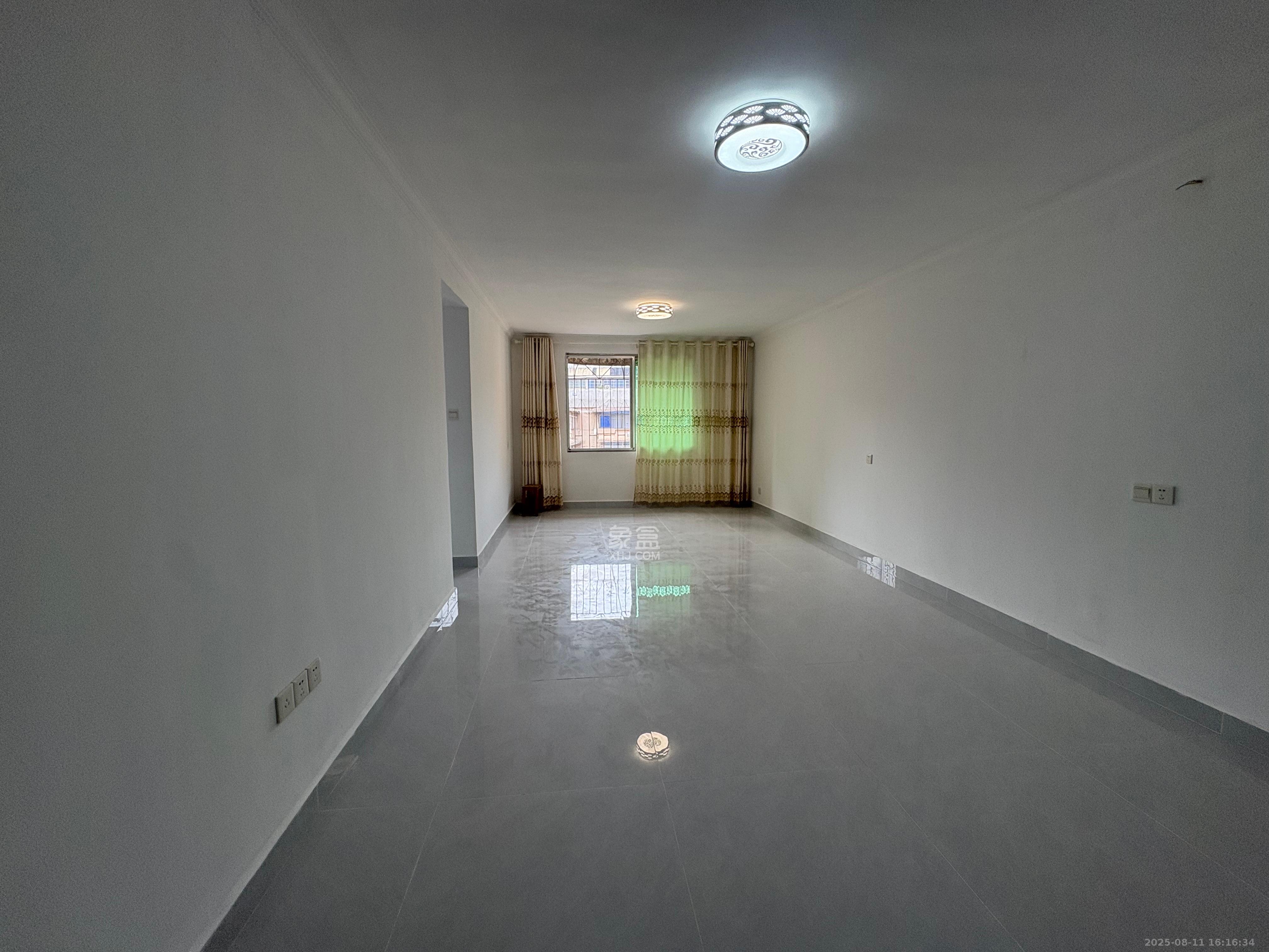 城南花苑 3室1厅1卫 2000.0元/月 城南花苑 3室1厅1卫 2000.0元/月室内图