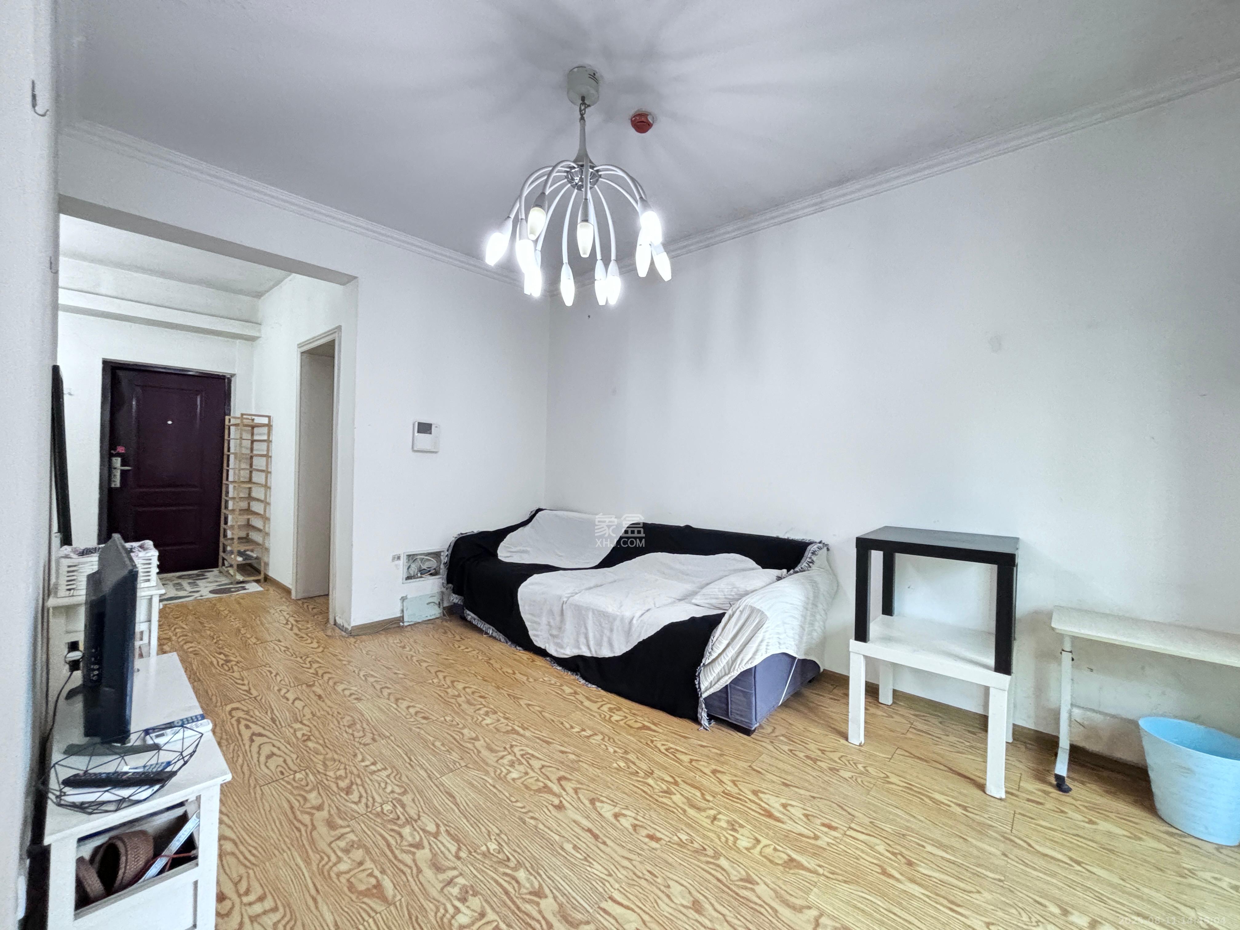 上峰苑(兰亭玥岛) 2室1厅1卫 1800.0元/月 上峰苑(兰亭玥岛) 2室1厅1卫 1800.0元/月室内图