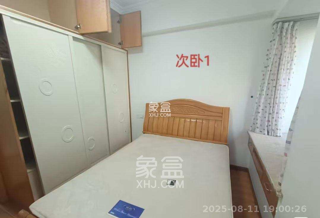 江山帝景哈佛  4室2厅2卫    2200.0元/月 江山帝景哈佛  4室2厅2卫    2200.0元/月室内图