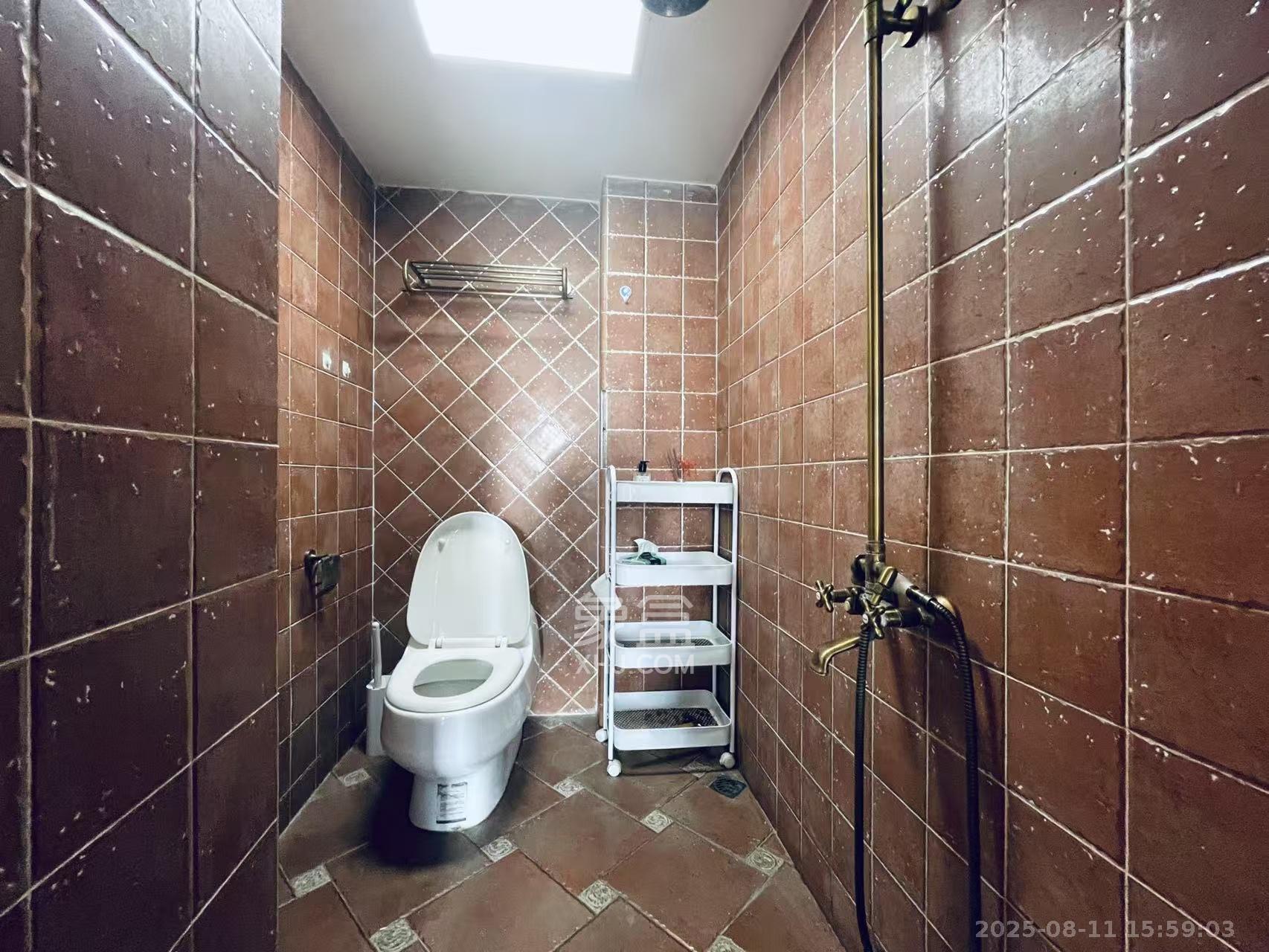 铂宫 2室1厅1卫 4500.0元/月 铂宫 2室1厅1卫 4500.0元/月室内图