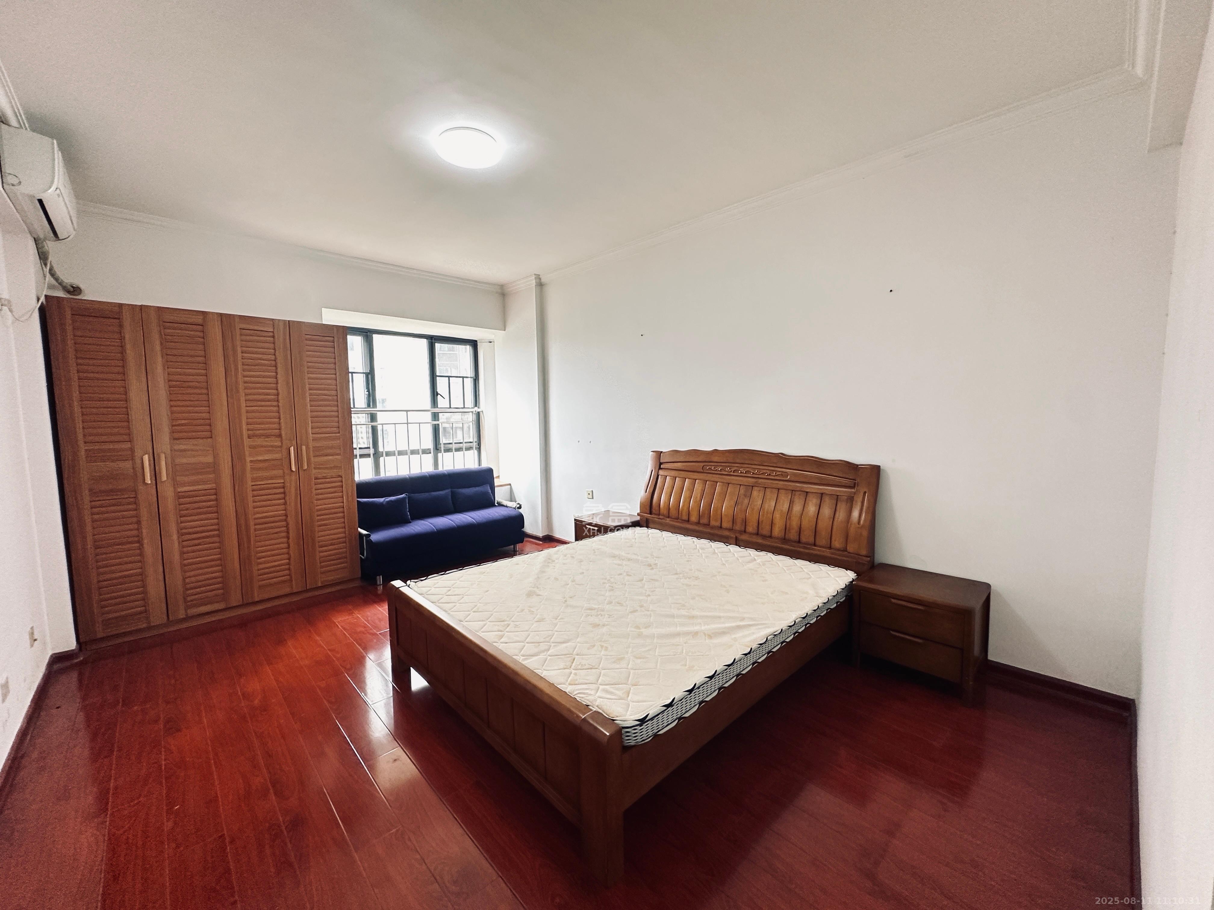 西山汇景一、二期 3室2厅2卫 3500.0元/月 西山汇景一、二期 3室2厅2卫 3500.0元/月室内图