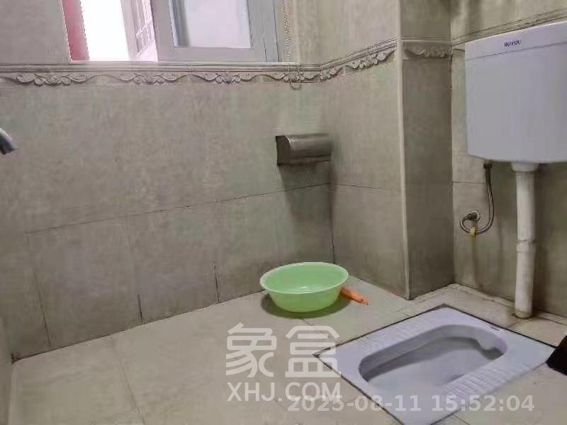 东门壹号家园  2室2厅1卫   2400.00元/月室内图