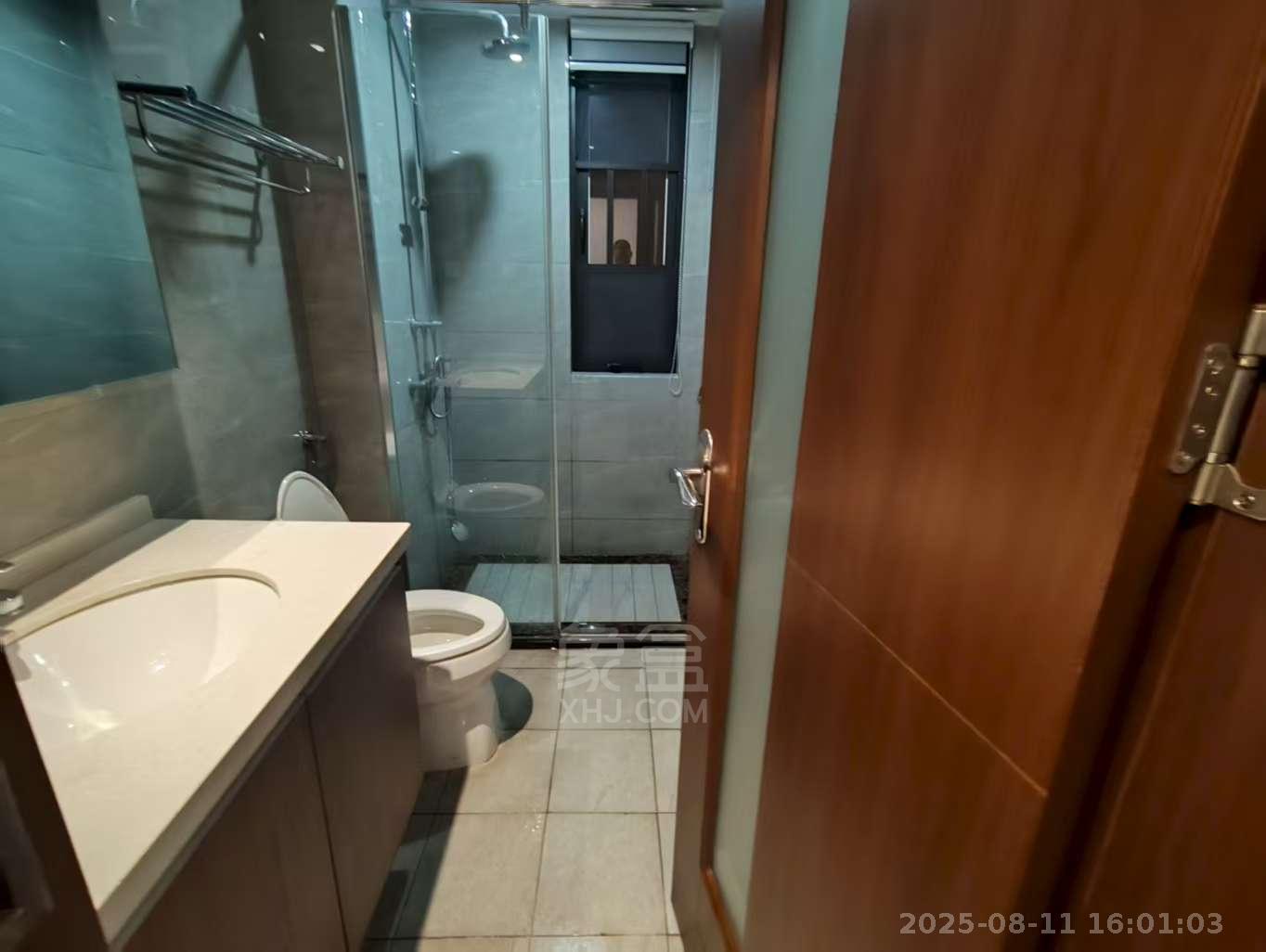 城际空间站 3室2厅2卫 1900.0元/月 城际空间站 3室2厅2卫 1900.0元/月室内图