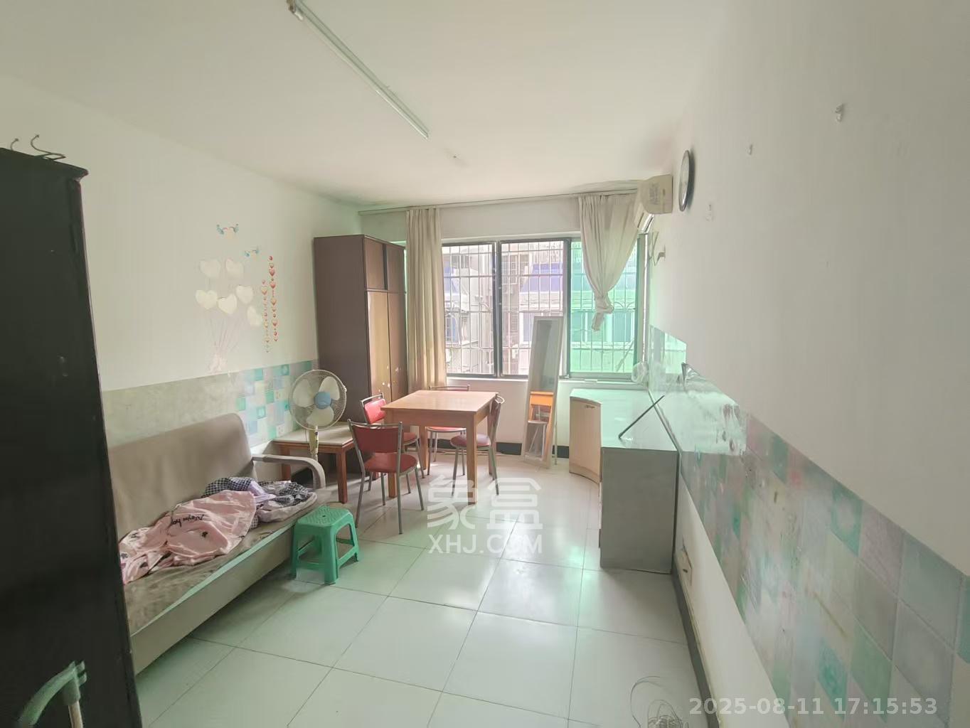 学院新村  2室2厅1卫    2800.0元/月 学院新村  2室2厅1卫    2800.0元/月室内图