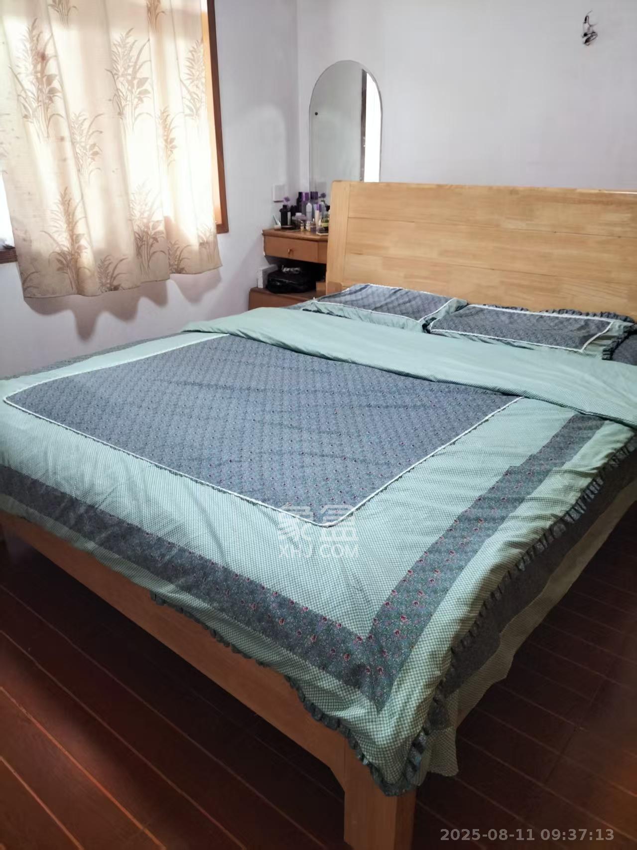 长铁高层  3室2厅1卫   2300.00元/月室内图