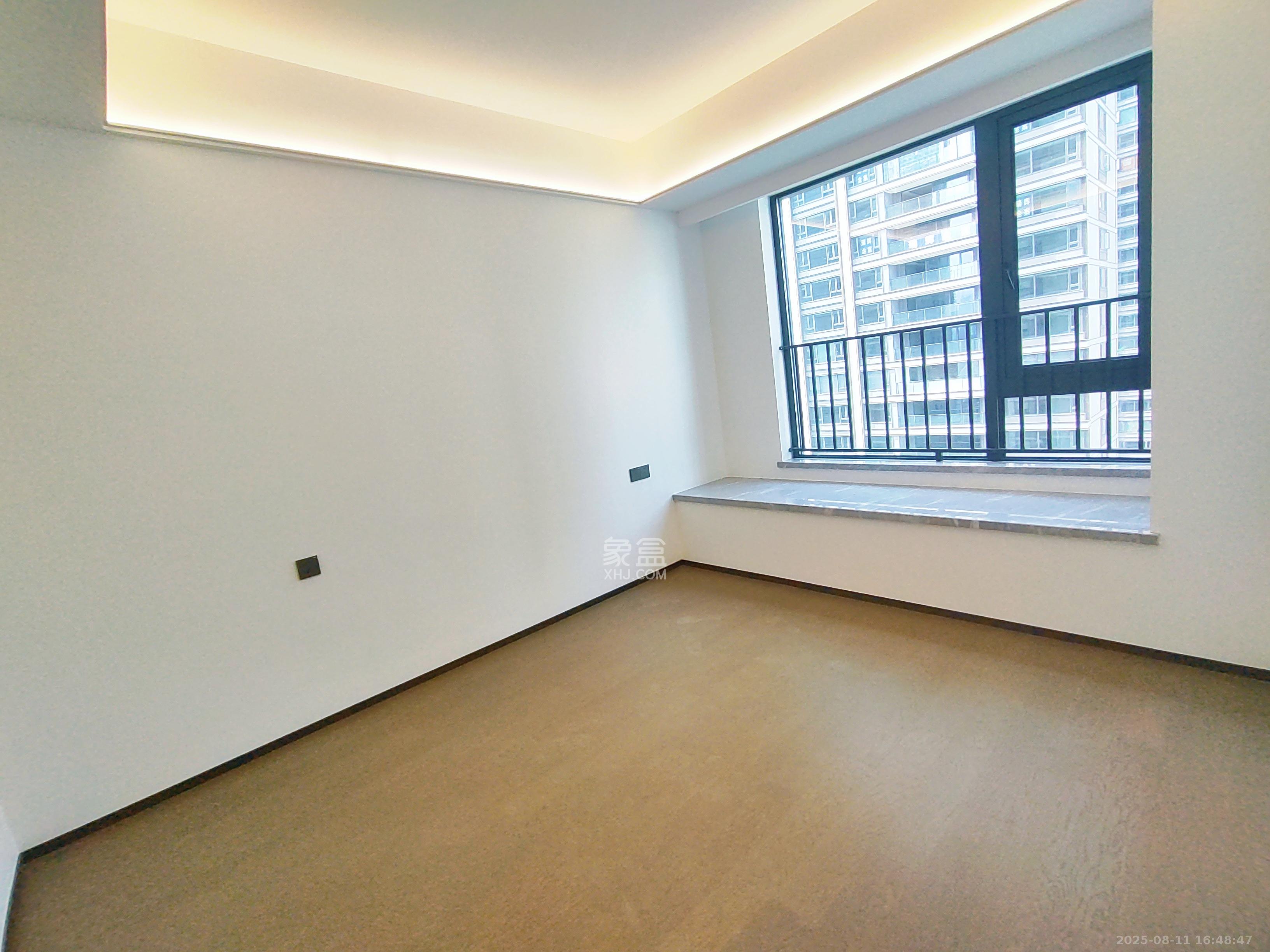 建发养云  4室2厅3卫   16000.00元/月室内图