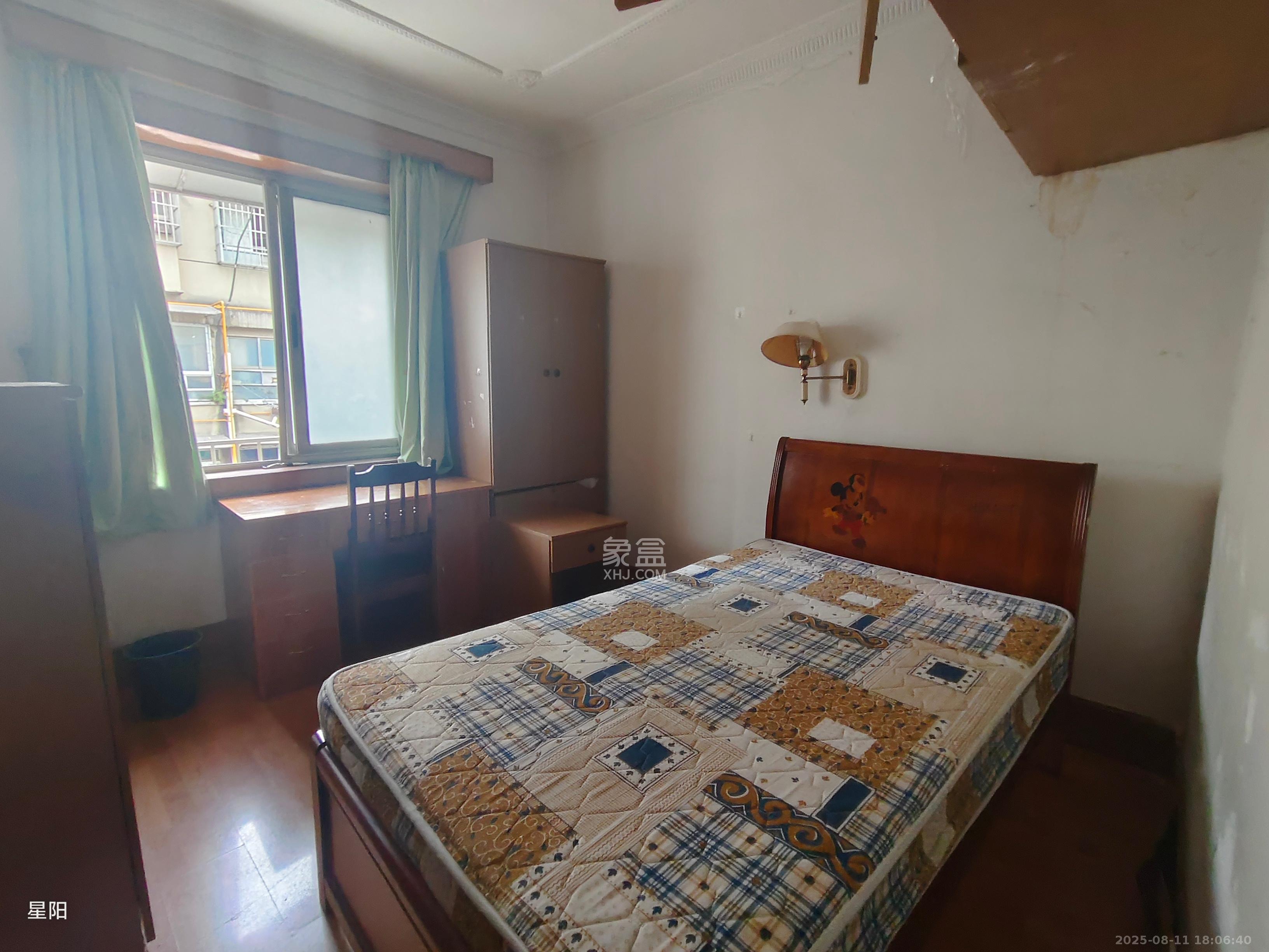 市一医院宿舍  2室1厅1卫    1400.0元/月 市一医院宿舍  2室1厅1卫    1400.0元/月室内图