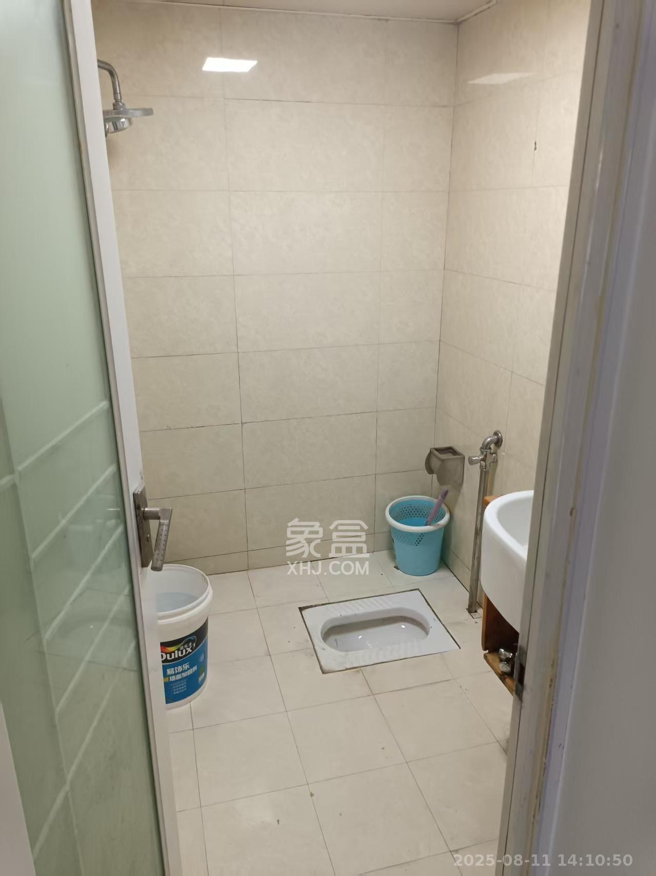 红区抽屉  2室1厅1卫    2200.0元/月 红区抽屉  2室1厅1卫    2200.0元/月室内图