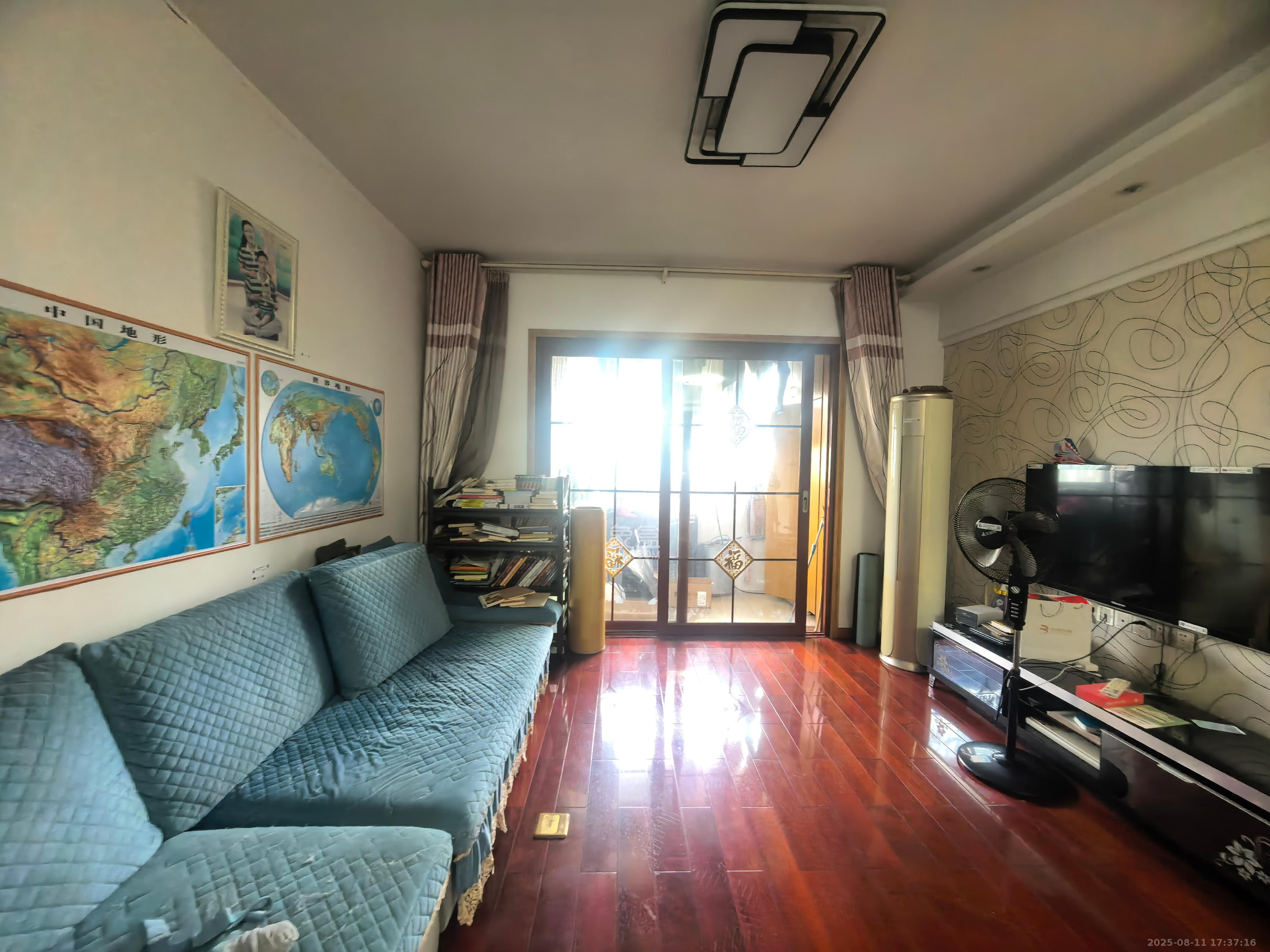 景江雅苑 1室2厅1卫 2500.0元/月 景江雅苑 1室2厅1卫 2500.0元/月室内图