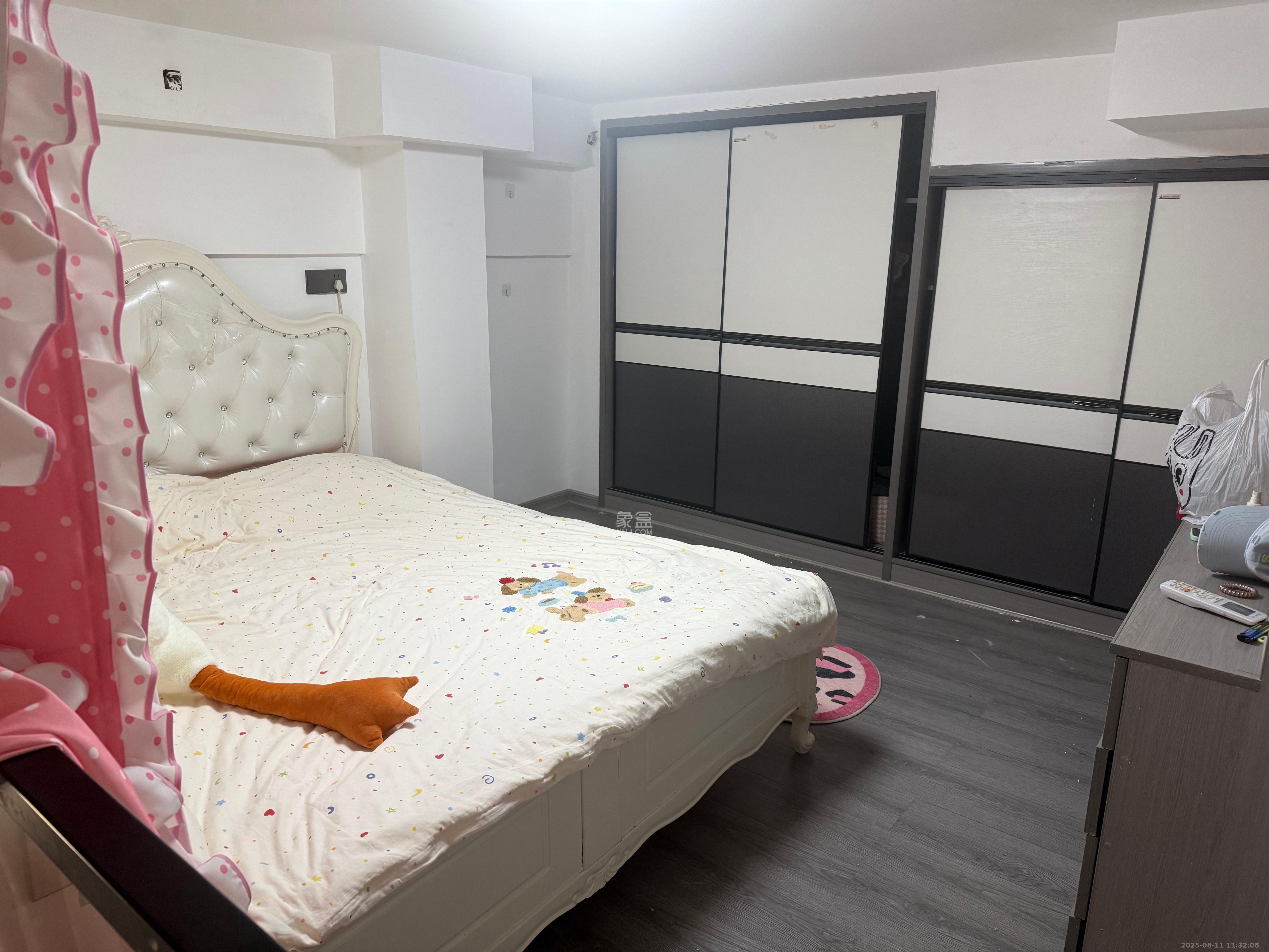 欣隆居  2室0厅0卫   2100.00元/月室内图