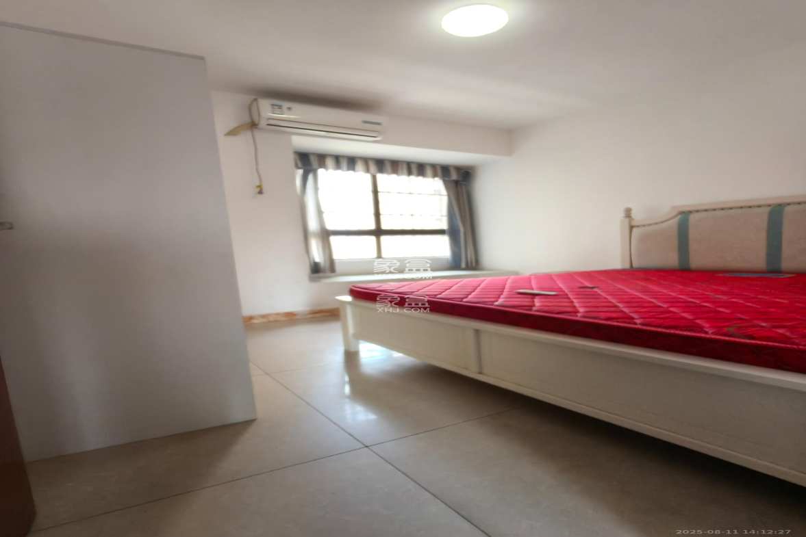 高林仕家  3室2厅1卫    2200.0元/月 高林仕家  3室2厅1卫    2200.0元/月室内图