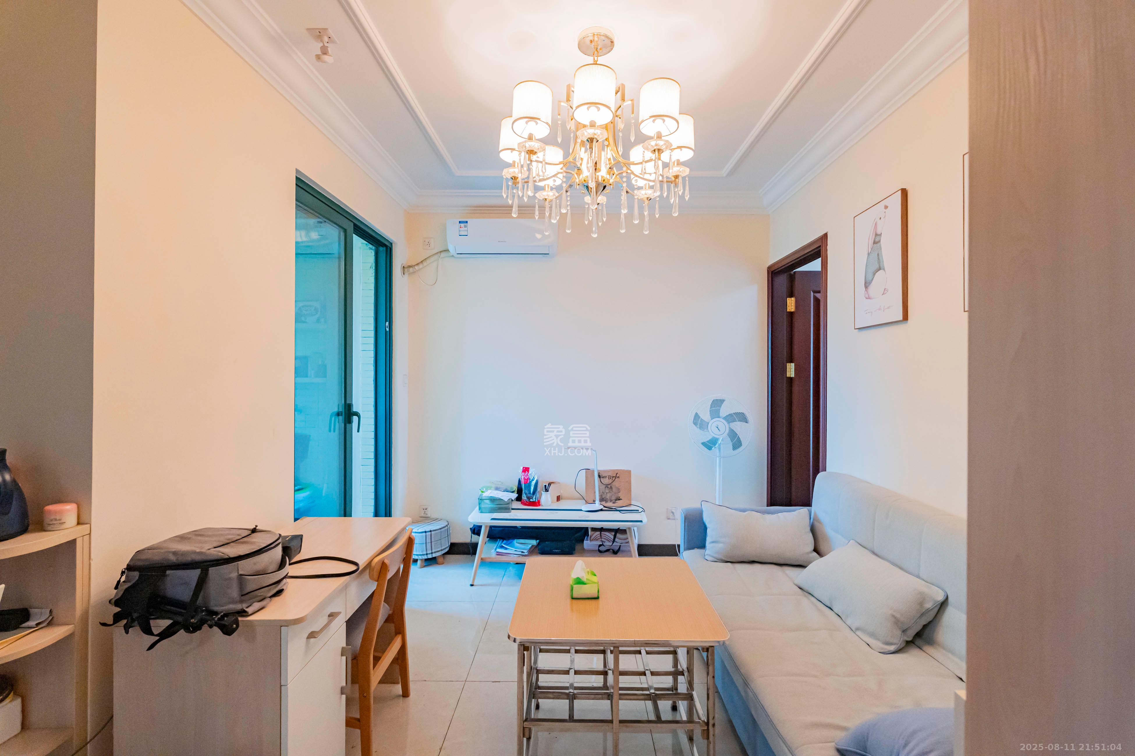 恒大雅苑 1室1厅1卫 43.0万 恒大雅苑 1室1厅1卫 43.0万客厅