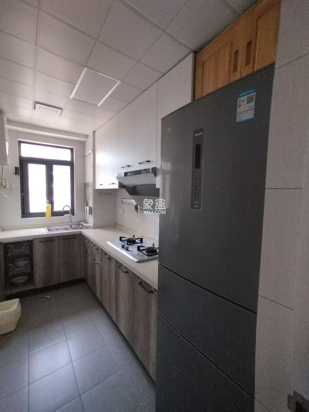 芒果社 2室2厅1卫 2600.0元/月 芒果社 2室2厅1卫 2600.0元/月室内图