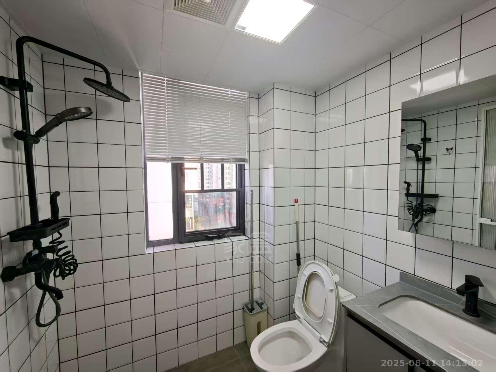 山水豪庭 2室2厅1卫 1800.0元/月 山水豪庭 2室2厅1卫 1800.0元/月室内图