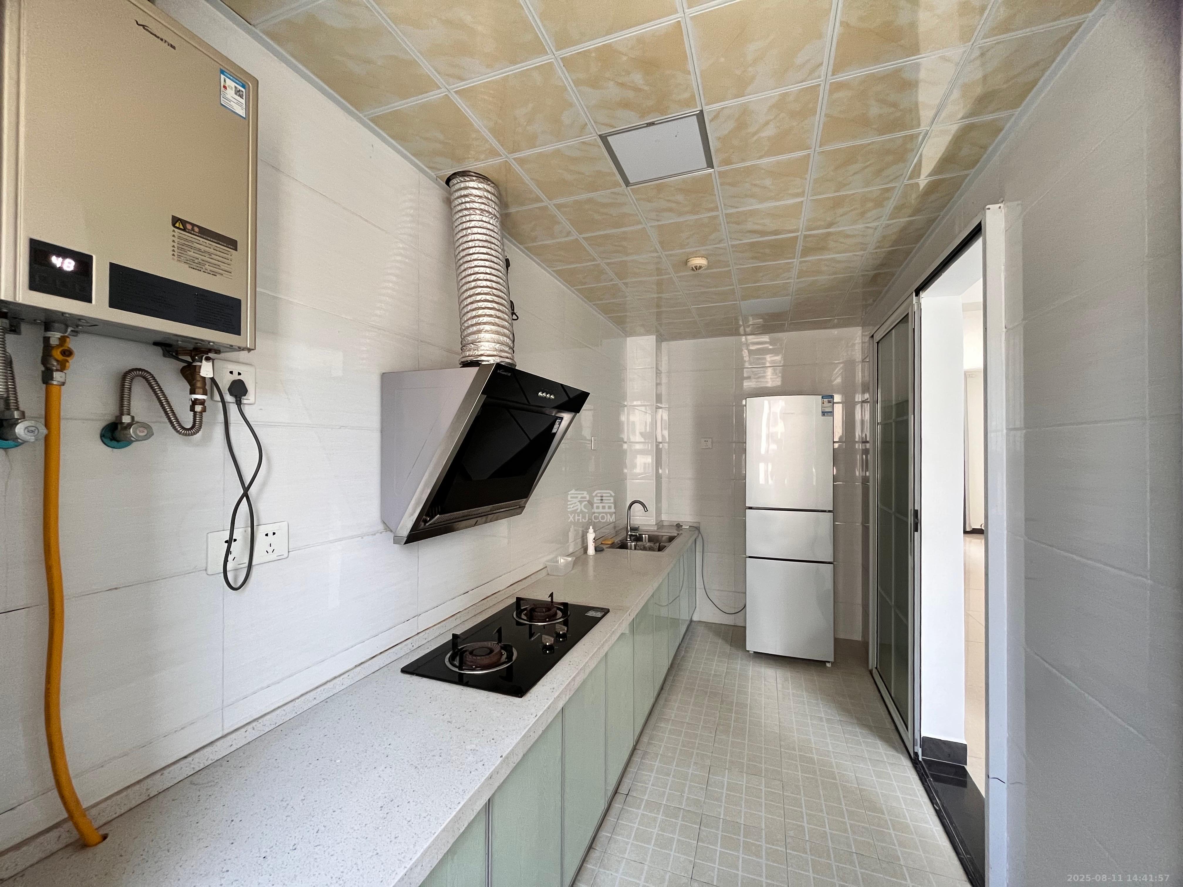 北辰三角洲B2E2区 3室2厅2卫 3400.0元/月 北辰三角洲B2E2区 3室2厅2卫 3400.0元/月室内图