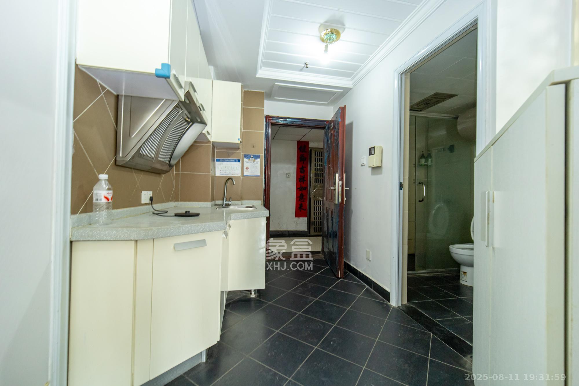 时代星城 1室1厅1卫 17.8万 时代星城 1室1厅1卫 17.8万厨房