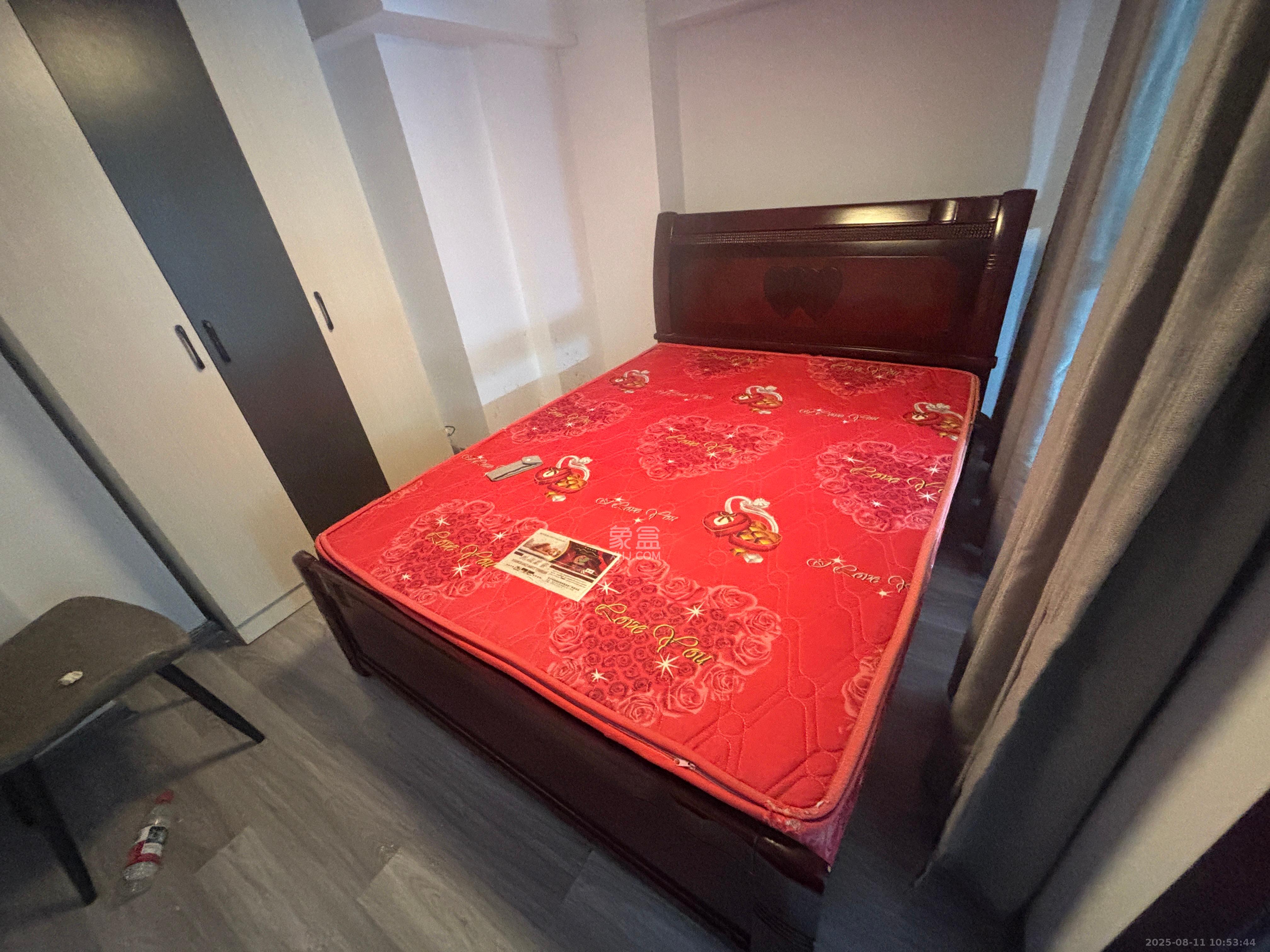 碧桂园星城首府  1室1厅1卫    1300.0元/月室内图