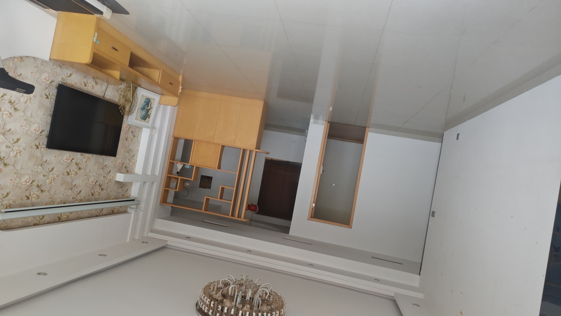 星邮公寓 6室2厅4卫 3800.0元/月 星邮公寓 6室2厅4卫 3800.0元/月户型图