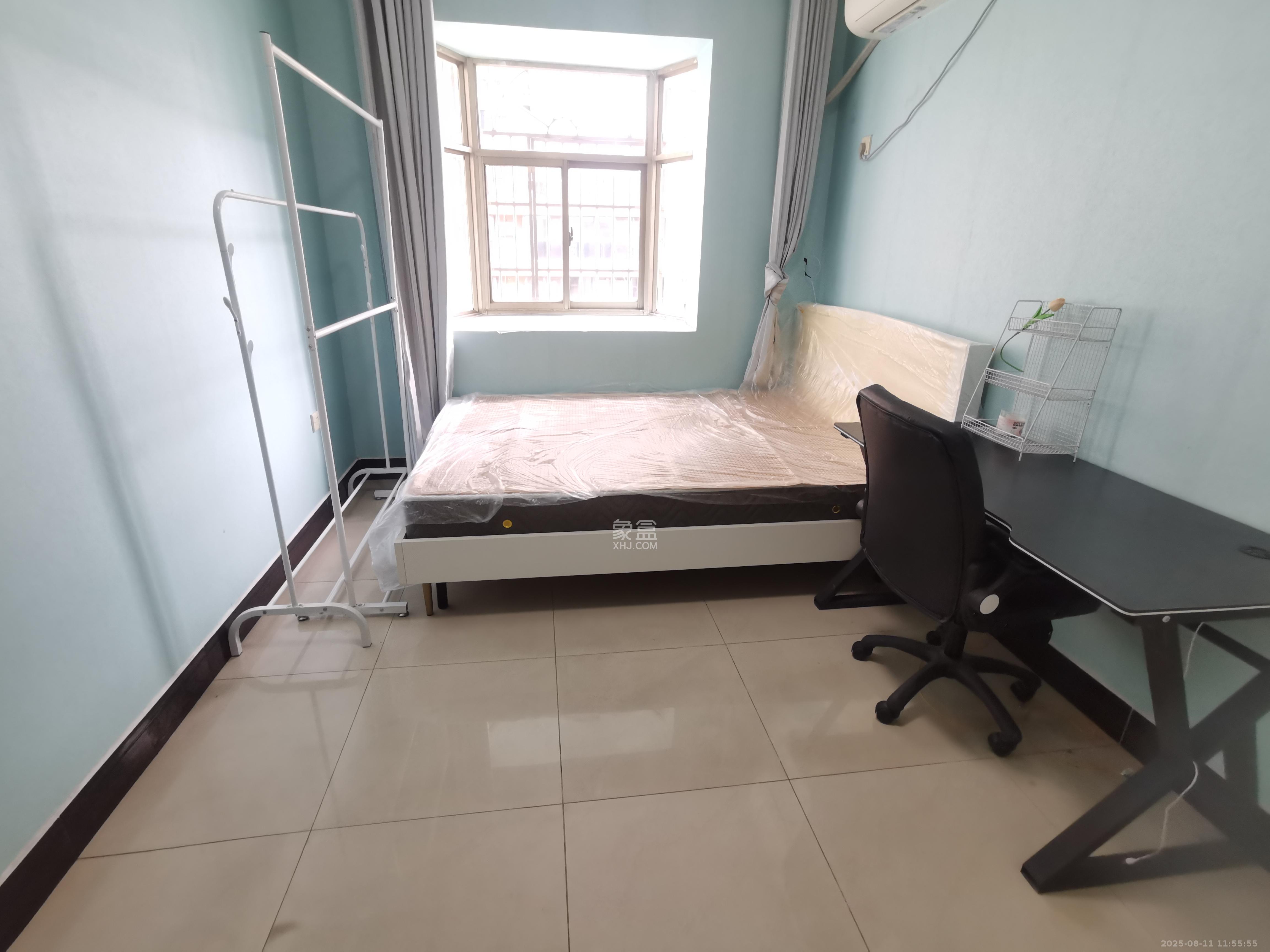 市妇联宿舍  4室2厅2卫    3600.0元/月 市妇联宿舍  4室2厅2卫    3600.0元/月室内图