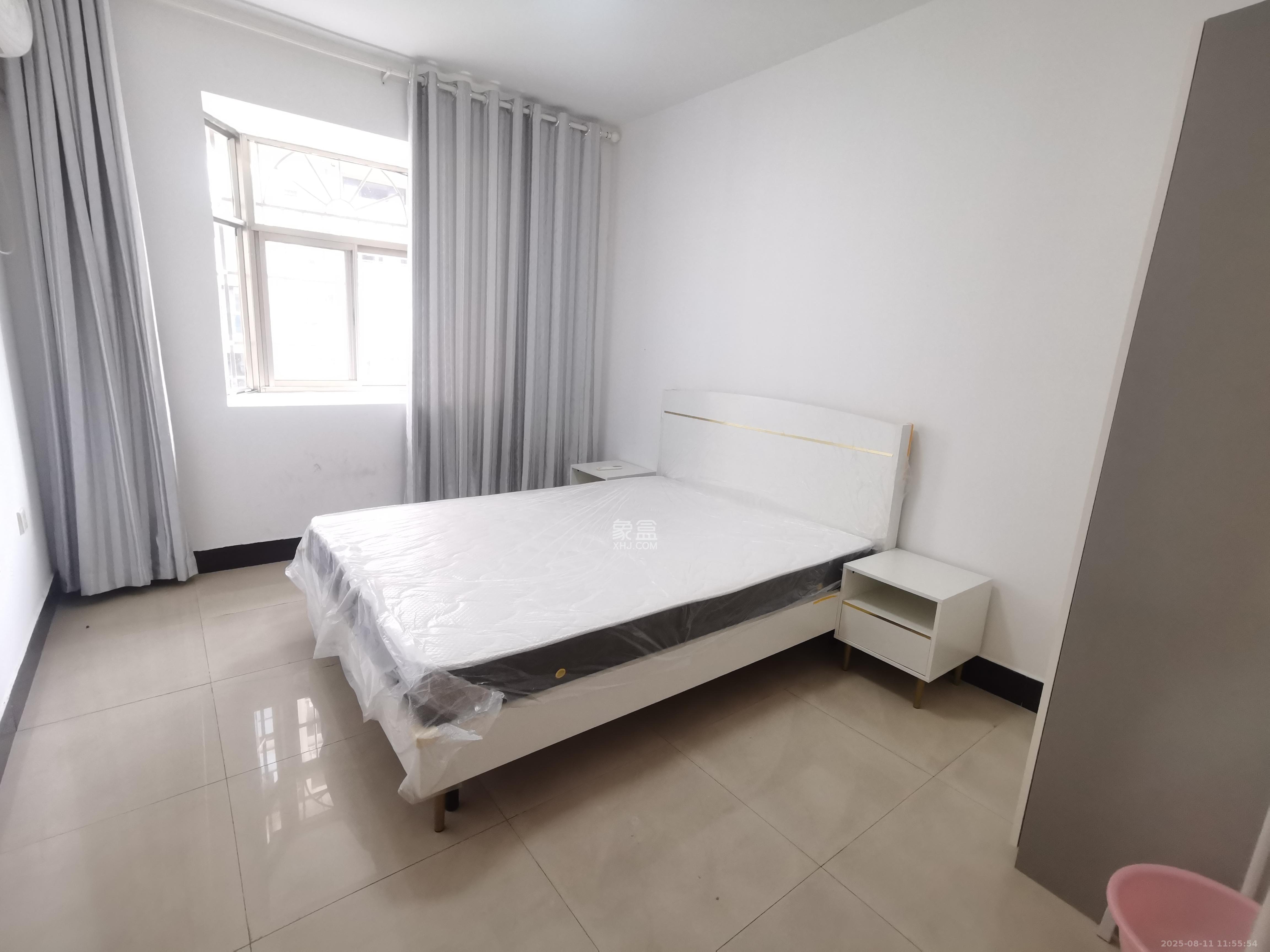 市妇联宿舍  4室2厅2卫    3600.0元/月 市妇联宿舍  4室2厅2卫    3600.0元/月室内图