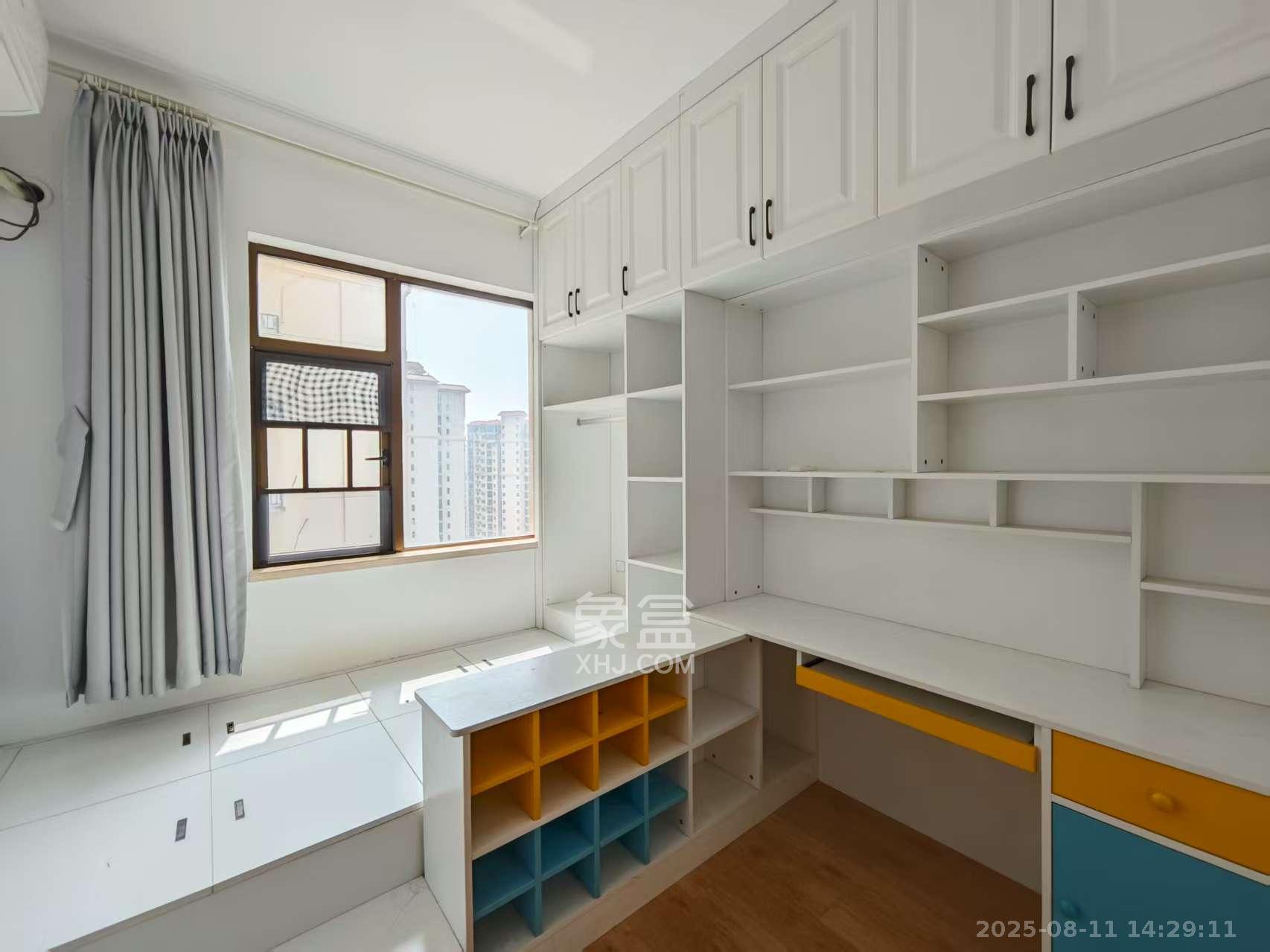 江山帝景哈佛 3室2厅1卫 2000.0元/月 江山帝景哈佛 3室2厅1卫 2000.0元/月室内图