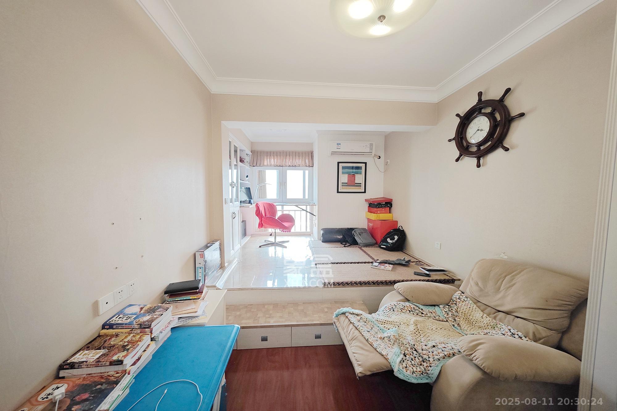 万博汇  3室2厅2卫    188.0万 万博汇  3室2厅2卫    188.0万卧室