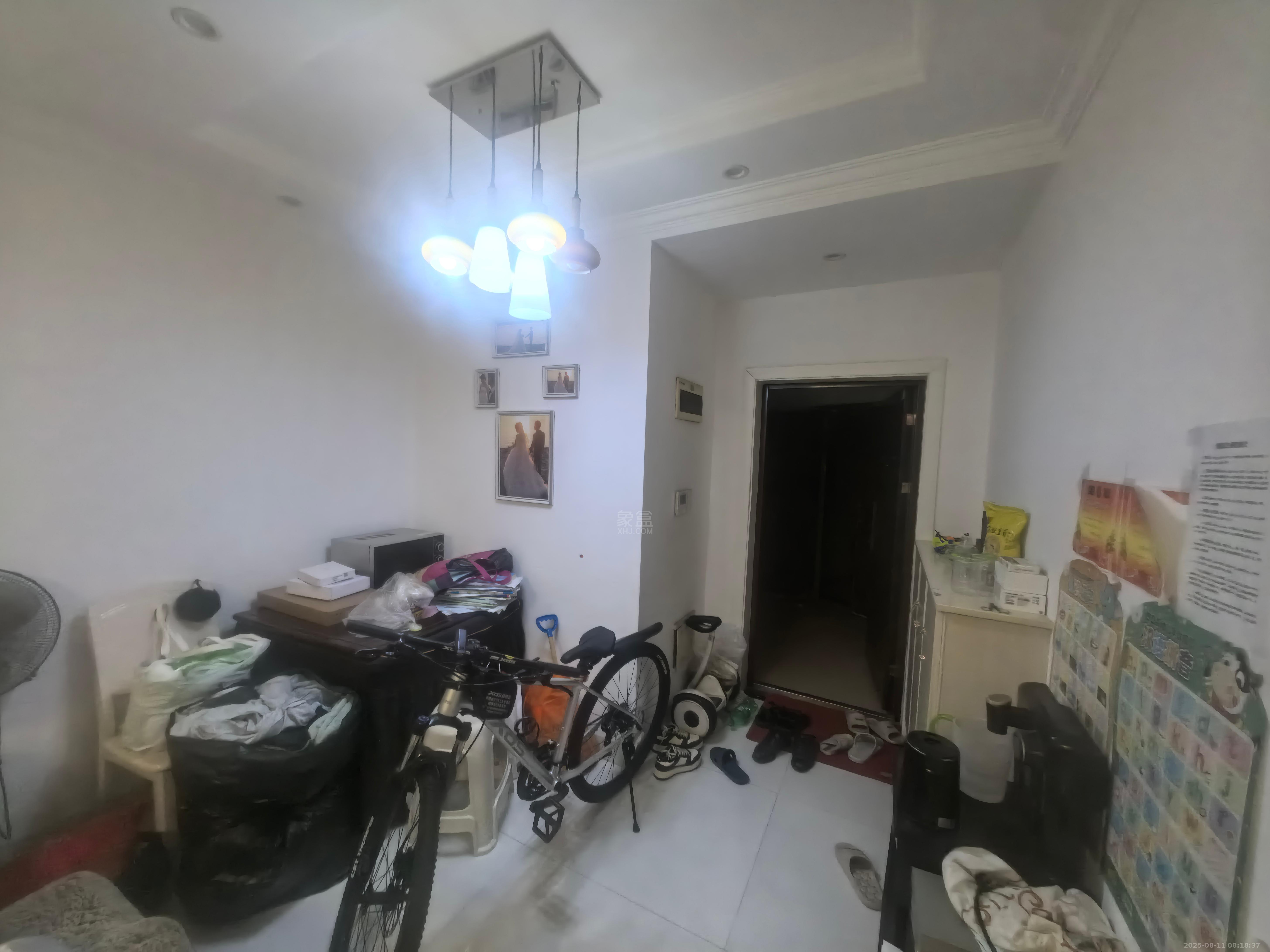 东鼎紫园  2室2厅1卫    2000.0元/月室内图