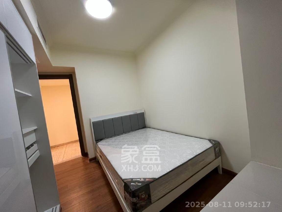 碧桂园翘楚棠  3室2厅1卫    2500.0元/月室内图