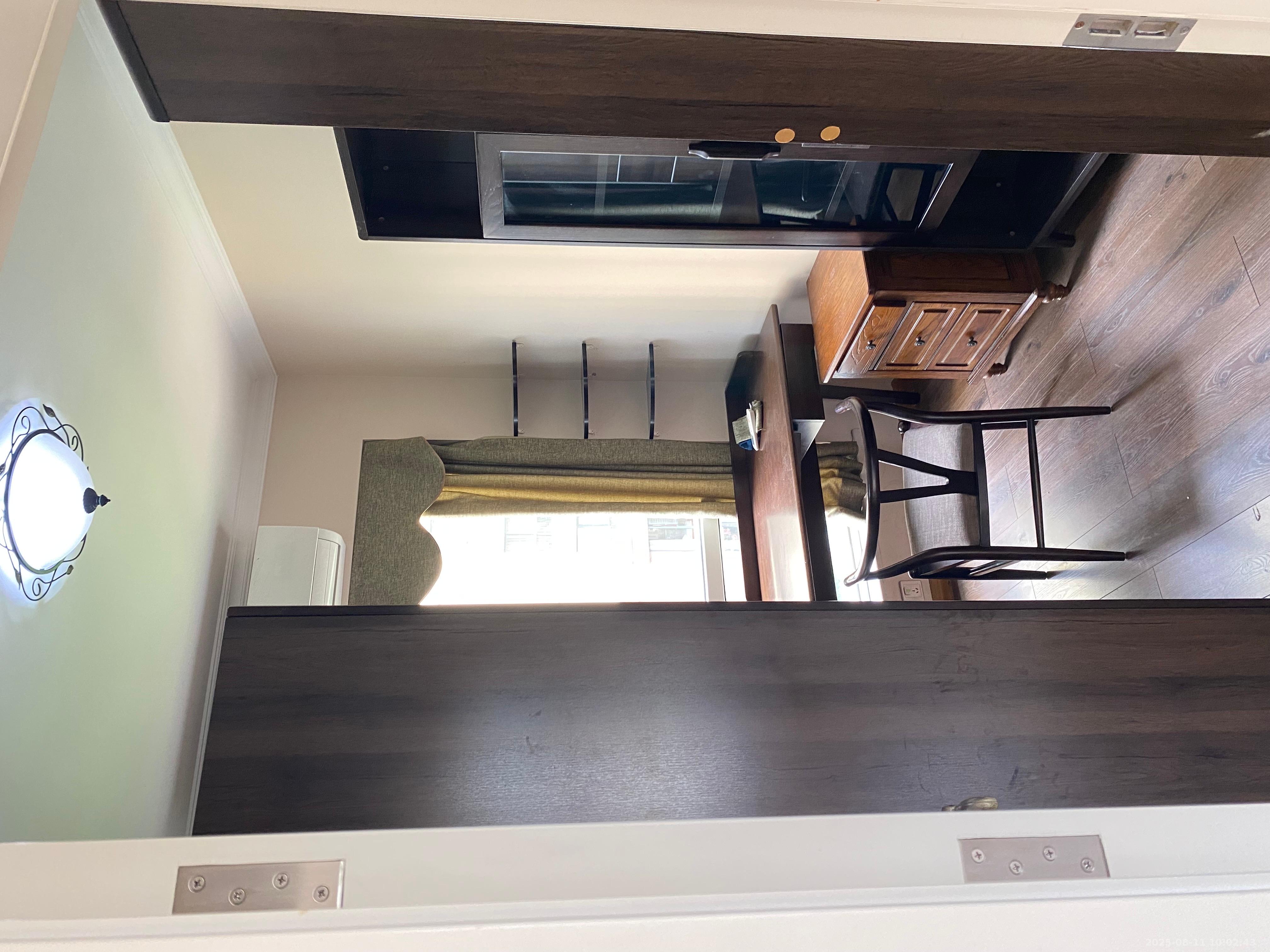 蓝光幸福满庭  4室2厅2卫    2800.0元/月室内图