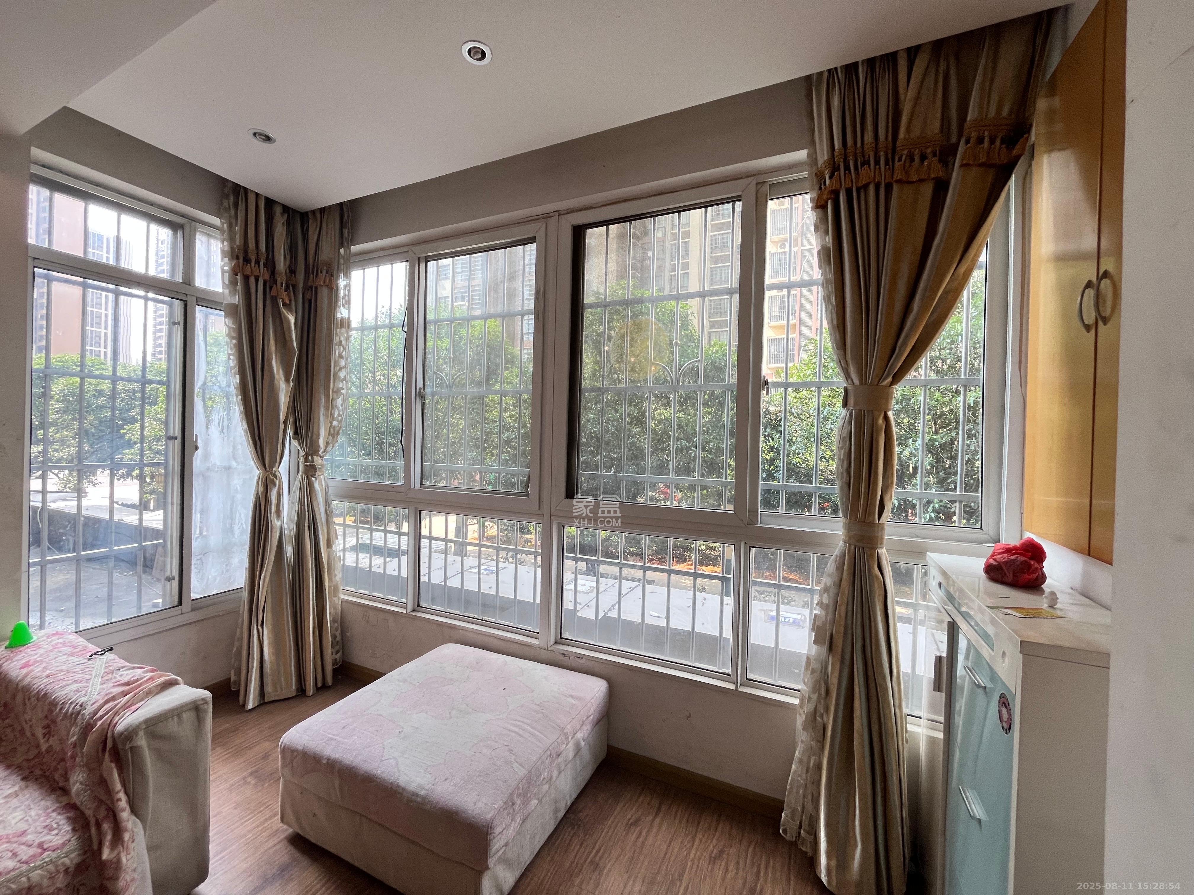 楚天世纪城东苑 3室2厅1卫 1500.0元/月 楚天世纪城东苑 3室2厅1卫 1500.0元/月室内图