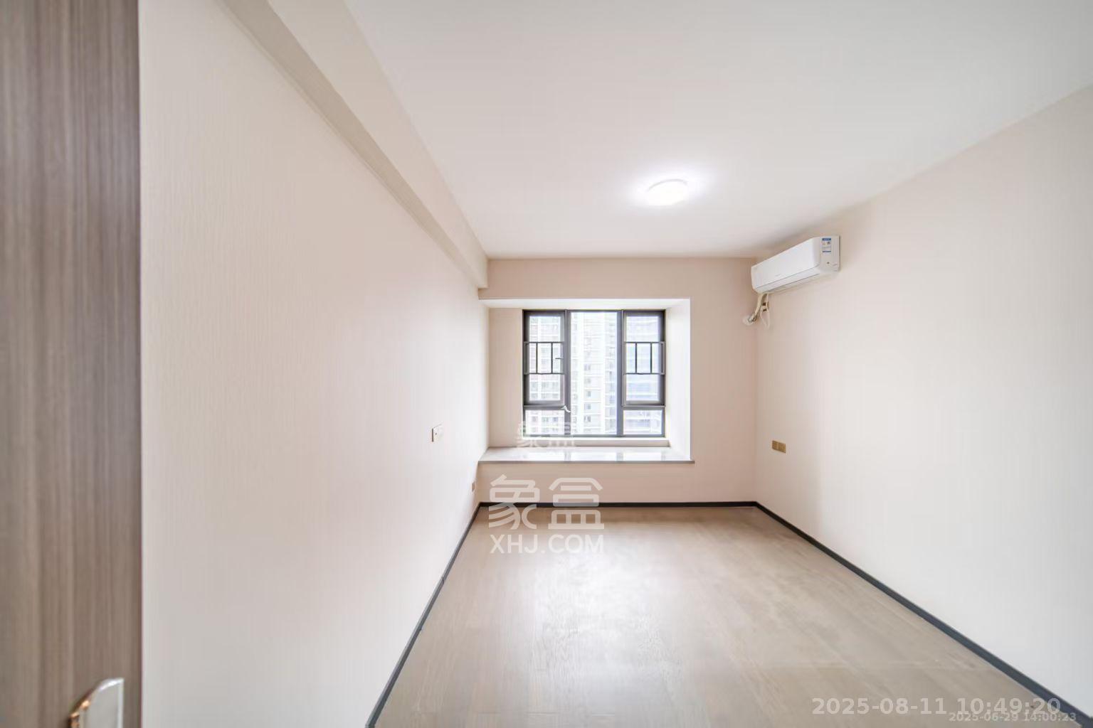 中海阅麓山一期  3室2厅2卫    3000.0元/月 中海阅麓山一期  3室2厅2卫    3000.0元/月室内图