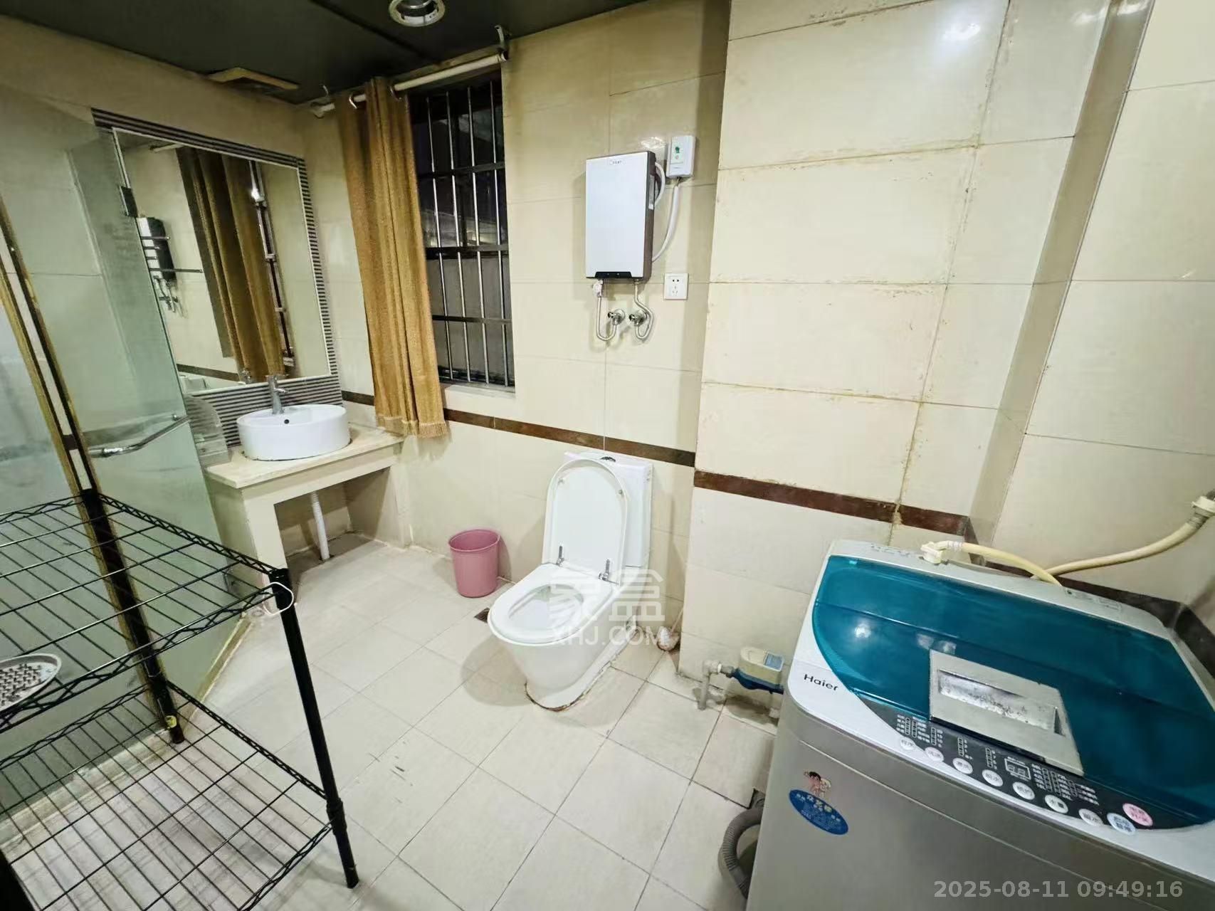 新青年公寓 2室2厅1卫 3200.0元/月 新青年公寓 2室2厅1卫 3200.0元/月室内图