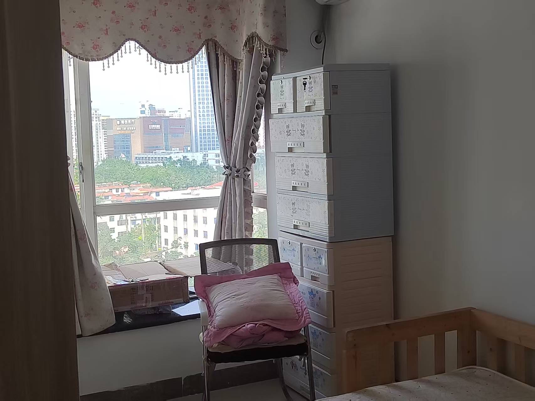 裕庄大厦  4室2厅2卫   3000.00元/月室内图