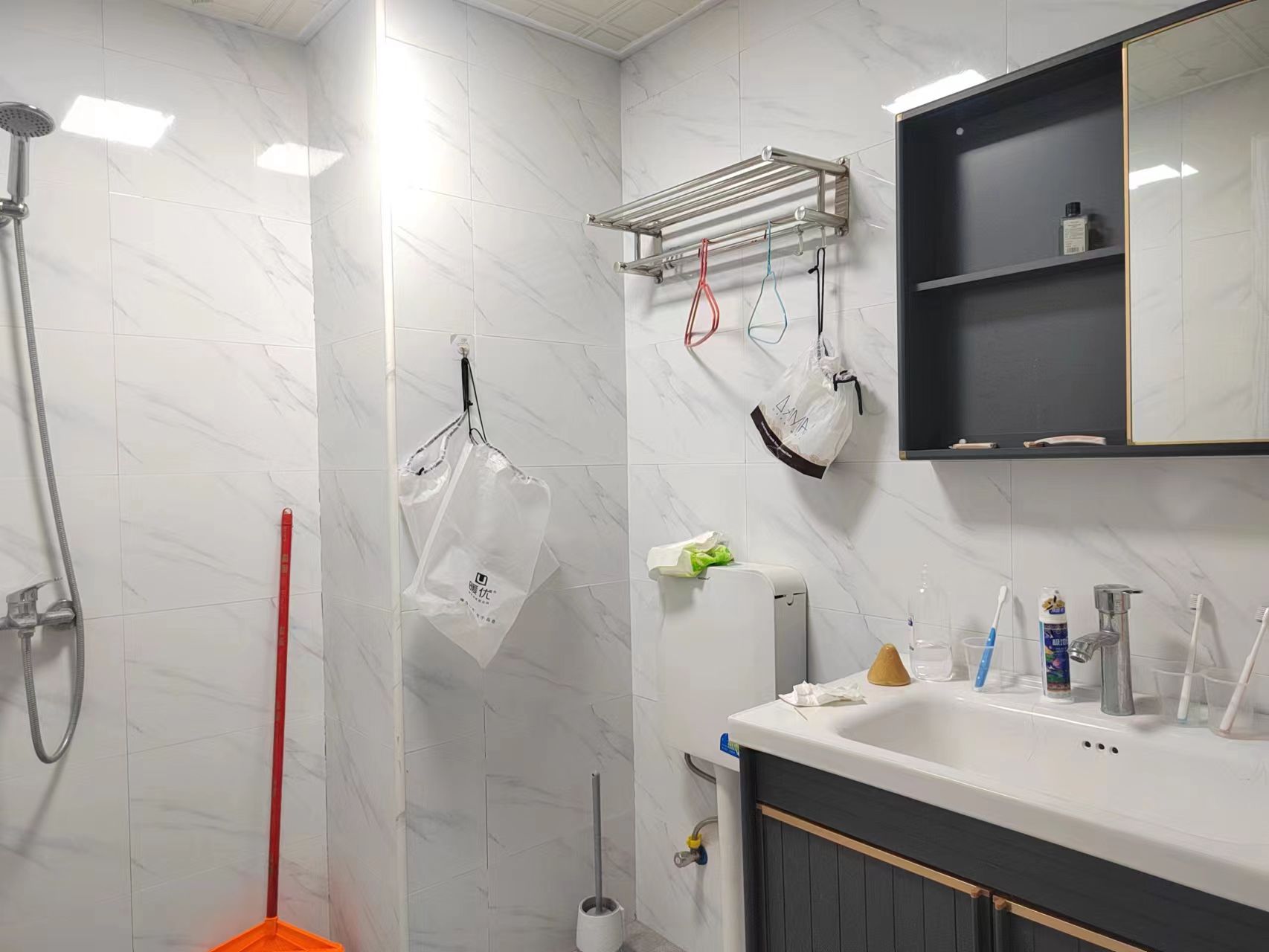 金河湾尚品 1室1厅1卫 1200.0元/月 金河湾尚品 1室1厅1卫 1200.0元/月室内图