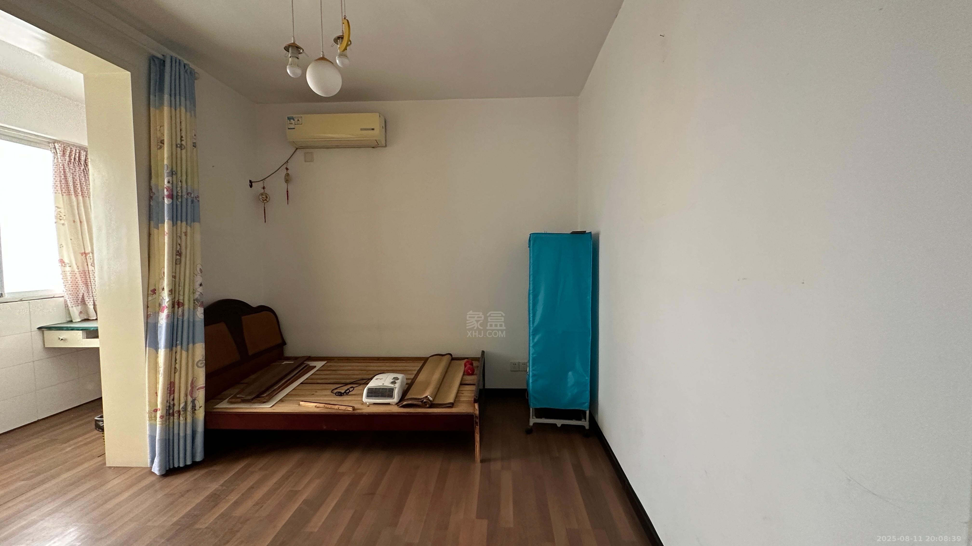 瀚水栗源  1室1厅1卫    700.0元/月室内图