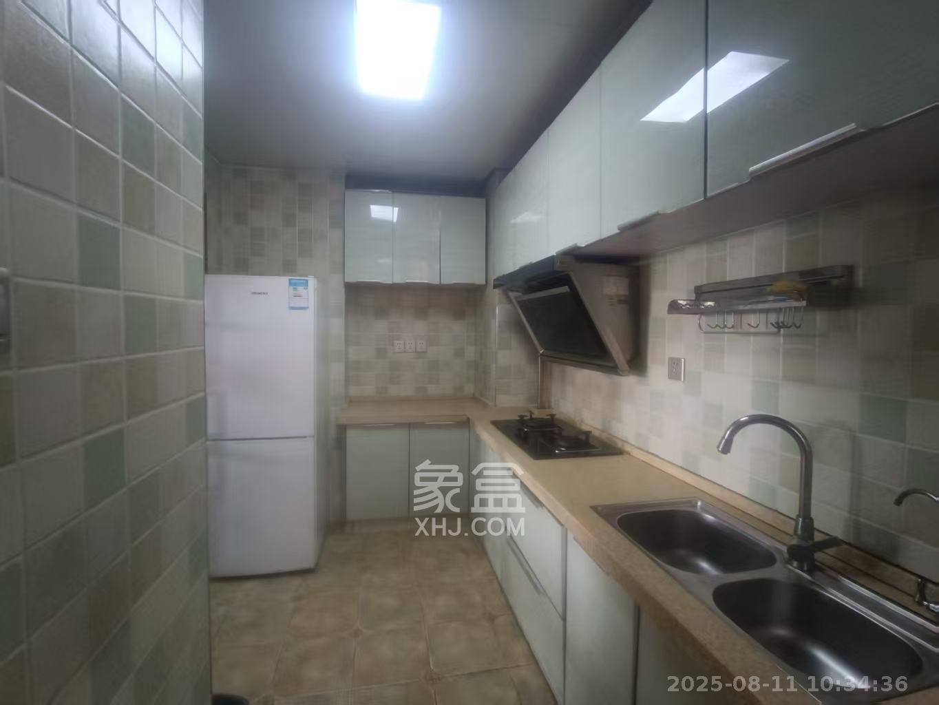 珠江东方明珠（新地东方明珠）三期  2室2厅1卫   1700.00元/月室内图