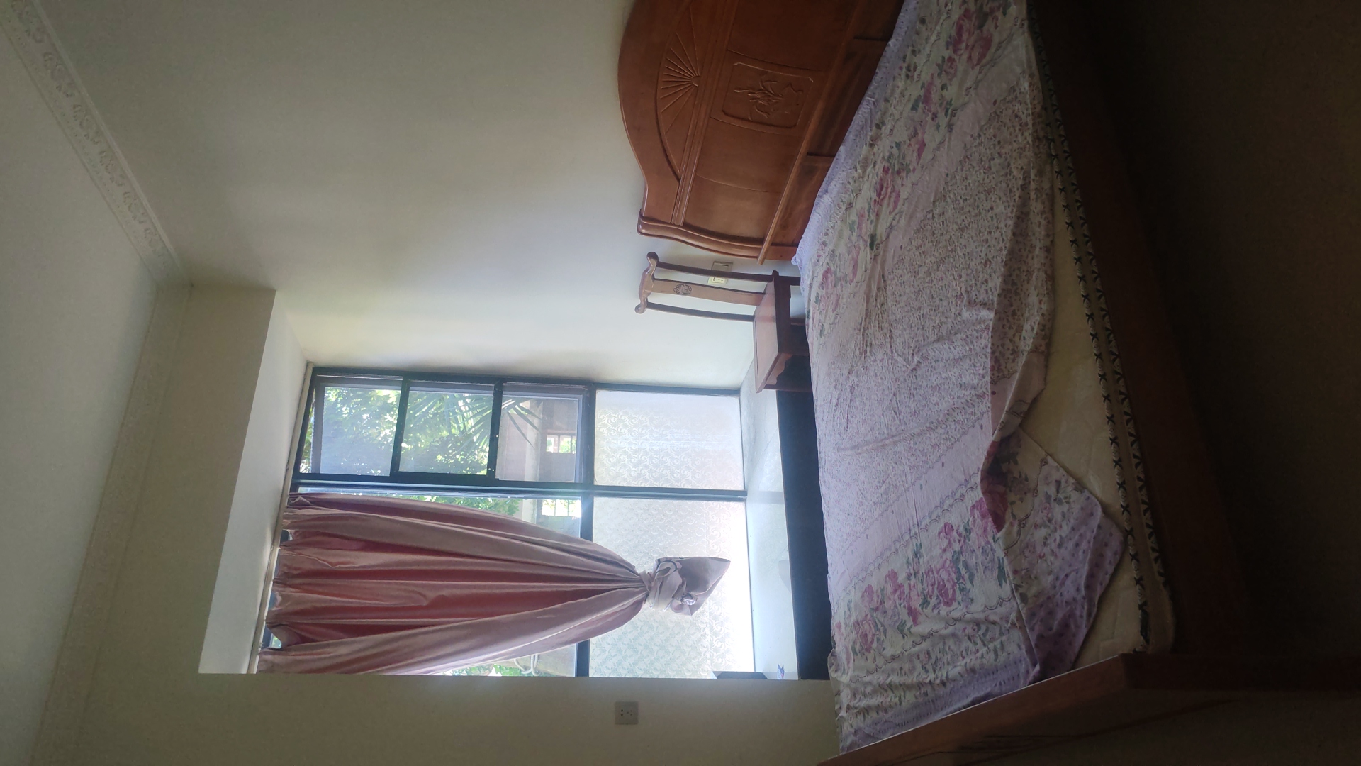 水晶城 2室2厅1卫 2600.0元/月 水晶城 2室2厅1卫 2600.0元/月室内图