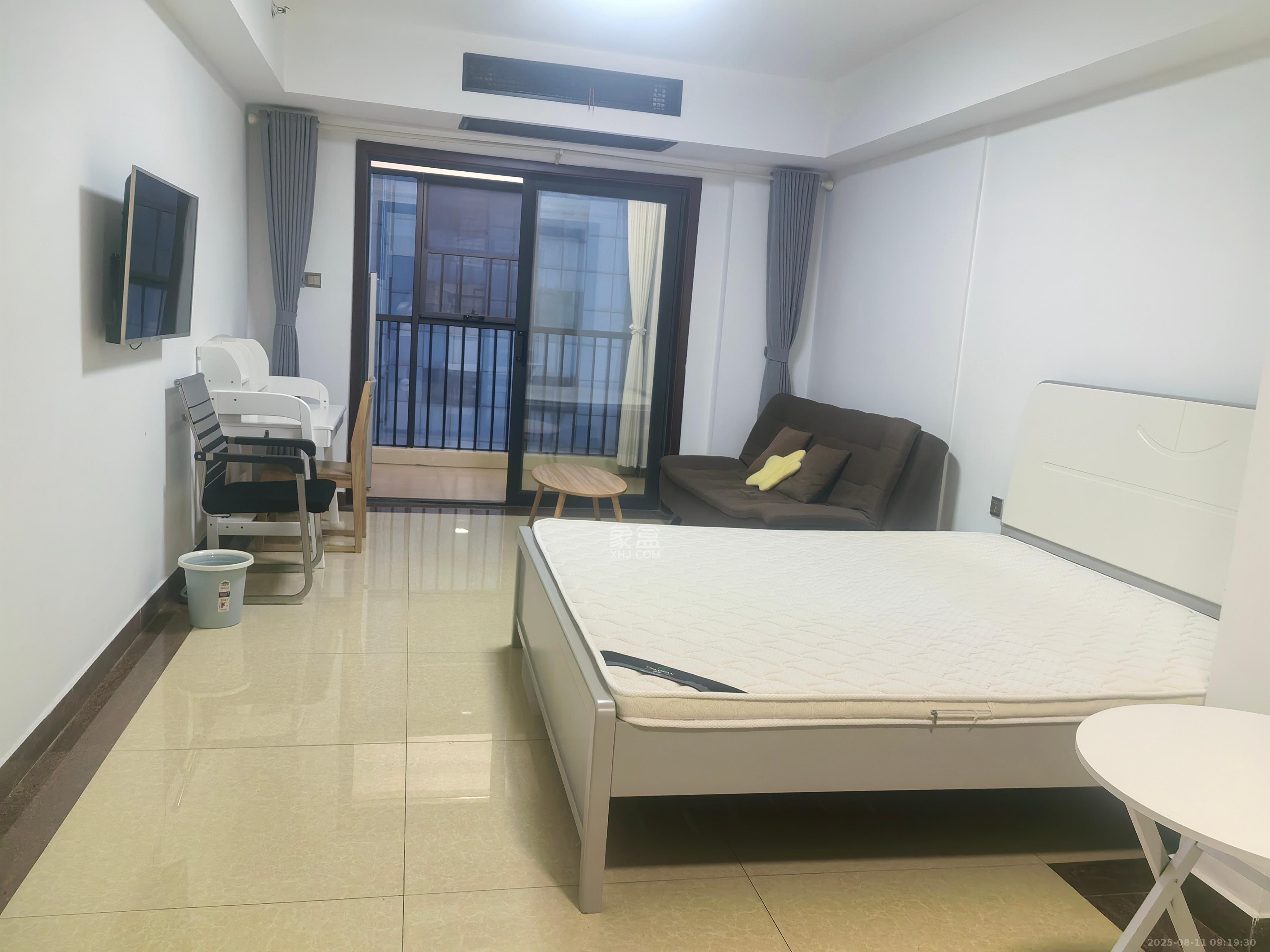 东塘瑞府  1室1厅1卫    1500.0元/月 东塘瑞府  1室1厅1卫    1500.0元/月