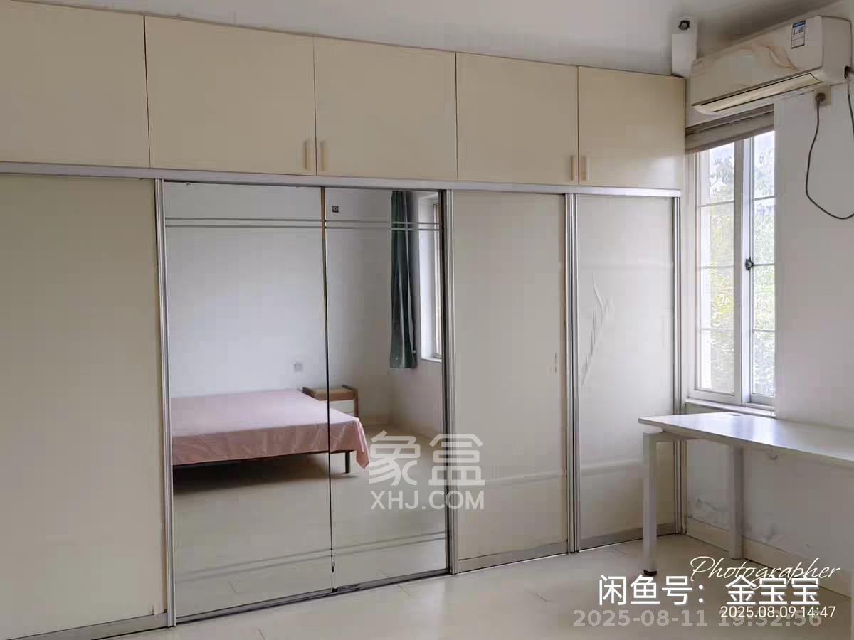 山水芙蓉国际新城 4室2厅1卫 5000.0元/月 山水芙蓉国际新城 4室2厅1卫 5000.0元/月室内图