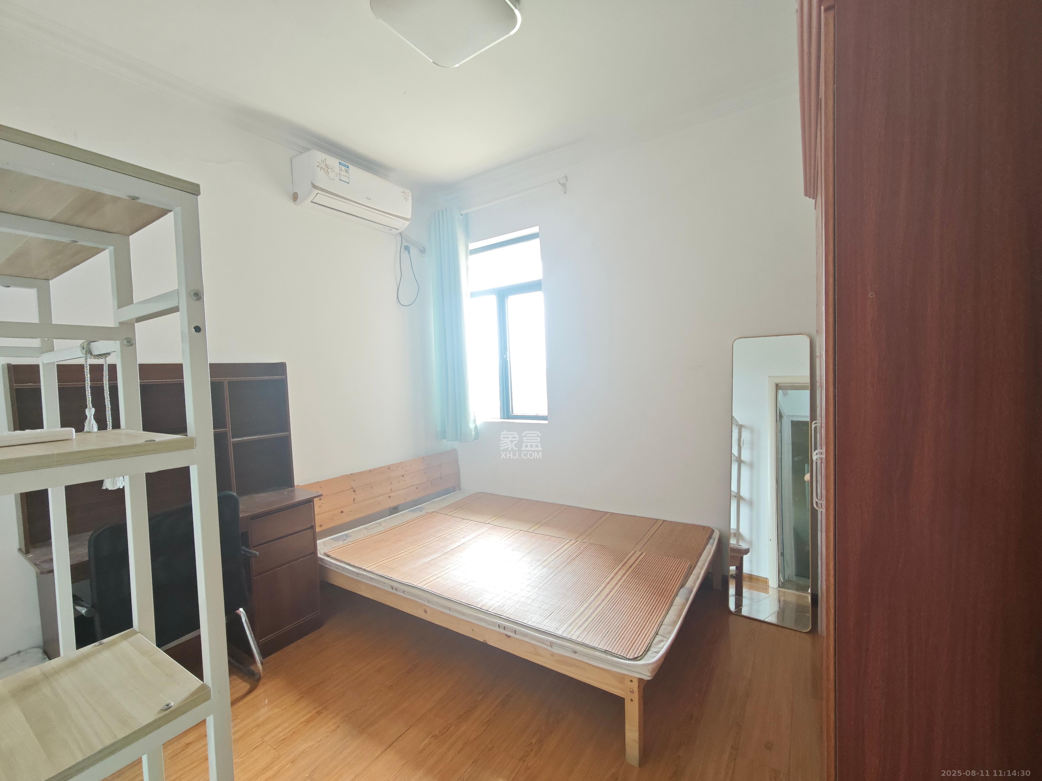 剑桥名门  2室2厅1卫    2000.0元/月 剑桥名门  2室2厅1卫    2000.0元/月室内图