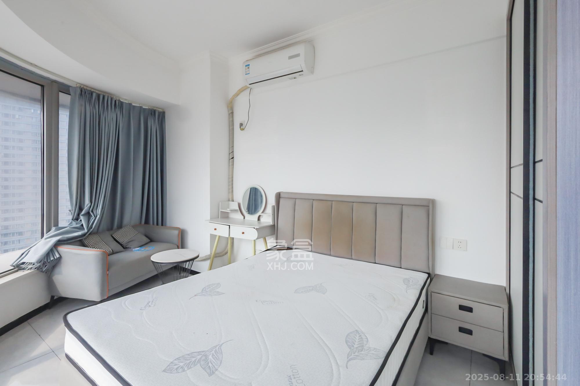 保利天禧EF区  1室1厅1卫    41.0万 保利天禧EF区  1室1厅1卫    41.0万其他