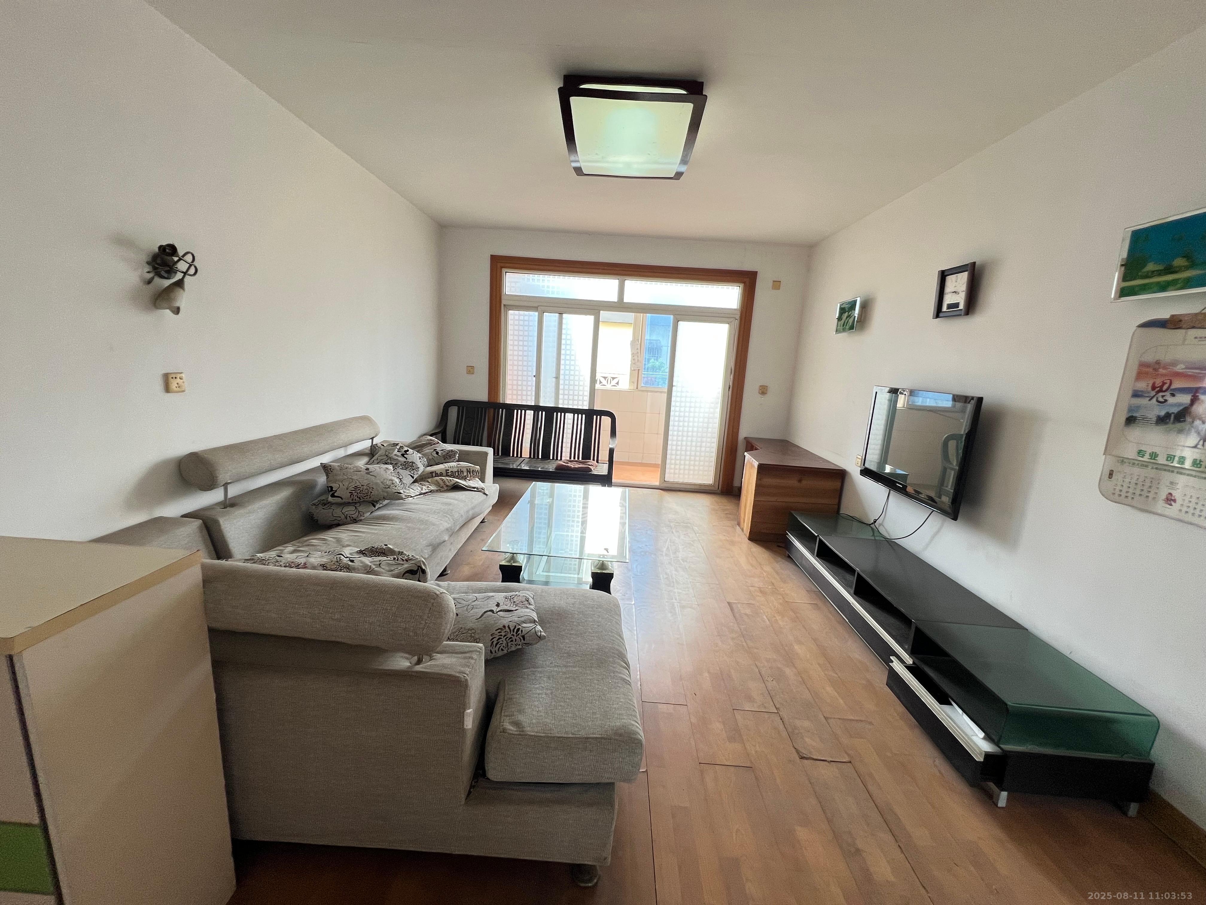 航天大院 3室2厅2卫 1850.0元/月 航天大院 3室2厅2卫 1850.0元/月室内图